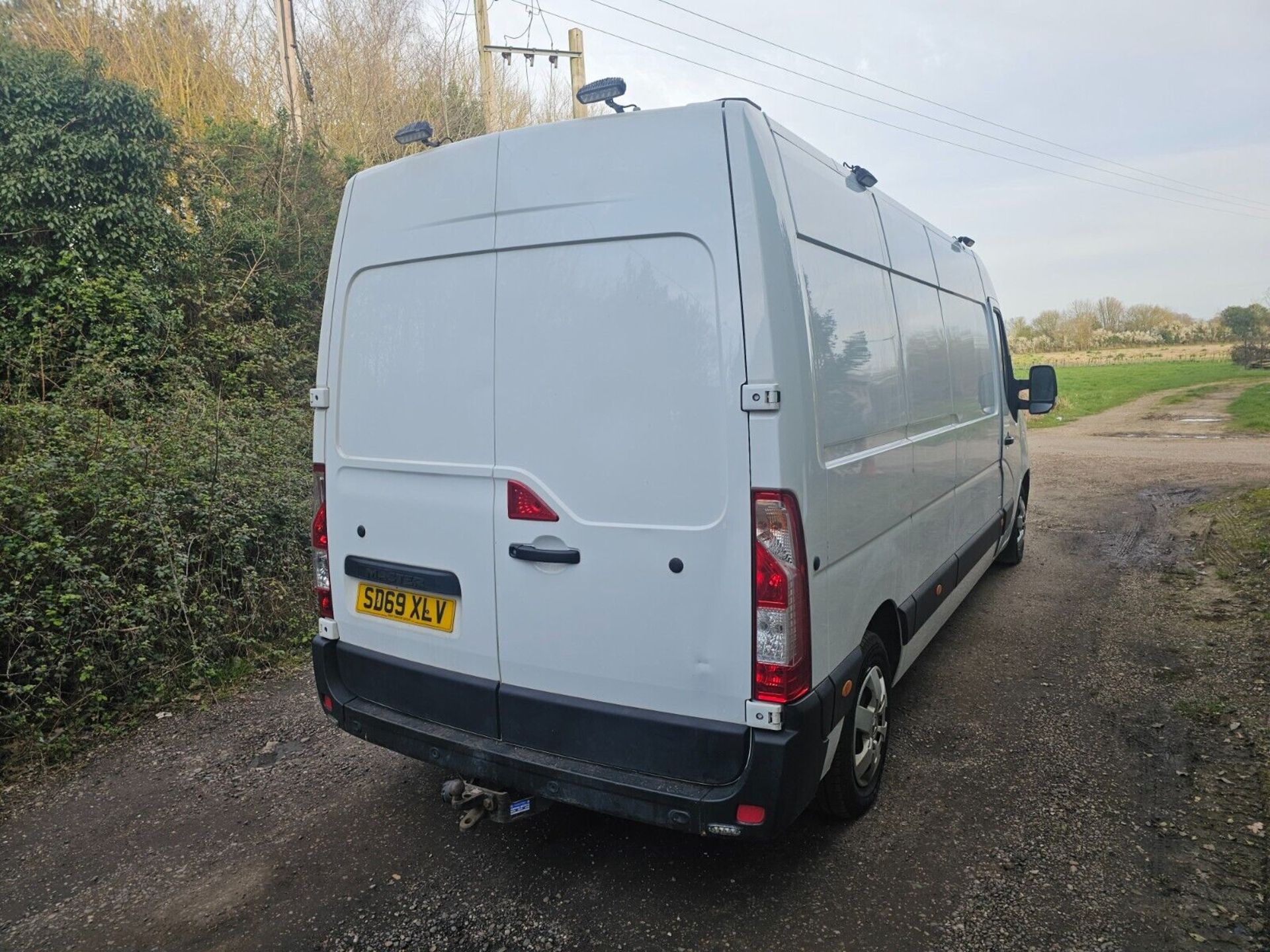 2019 RENAULT MASTER BUSINESS PLUS, FULLY LOADED - Image 4 of 5