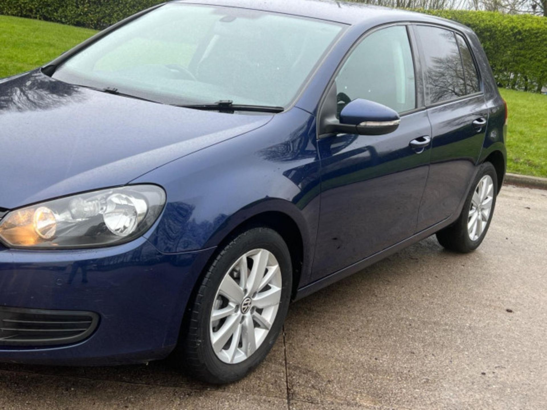 VOLKSWAGEN GOLF 1.6 TDI DSG EURO 5 >>--NO VAT ON HAMMER--<< - Image 95 of 113