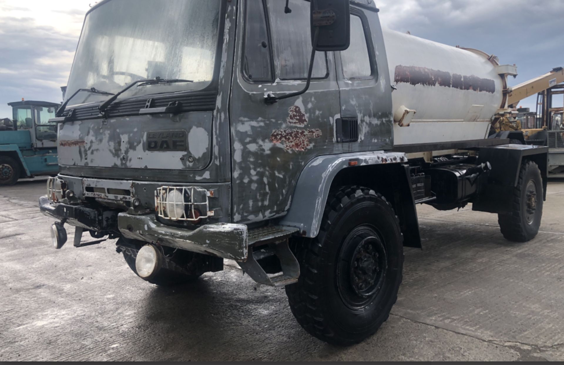 DAF T45 ,4×4 WATER BOWSER TRUCK