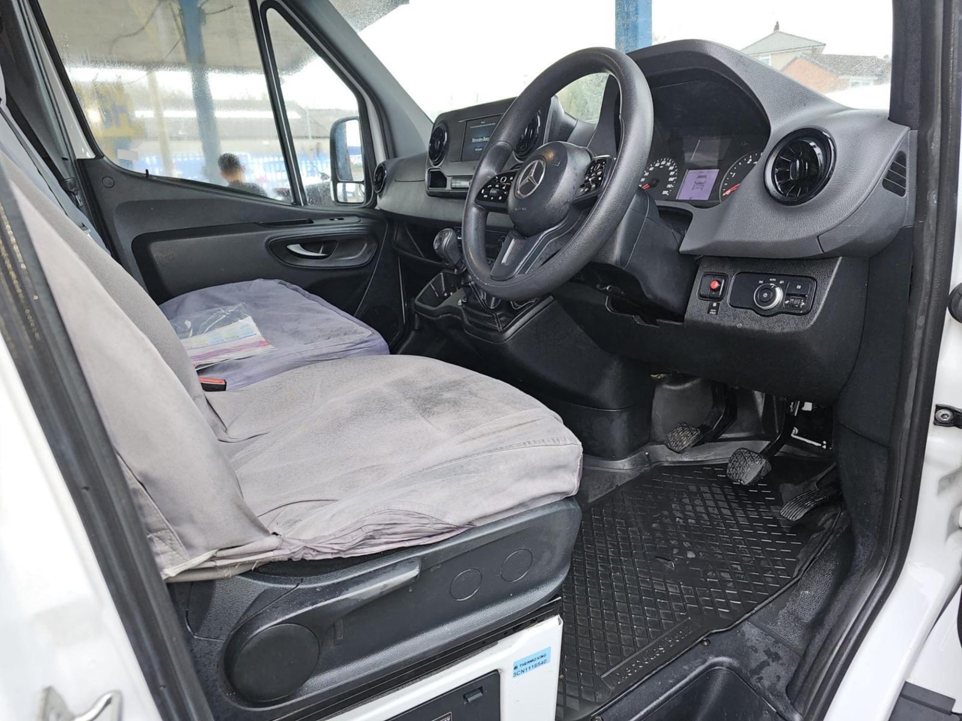 2019 MERCEDES-BENZ SPRINTER 314 CDI 35T RWD L2H1 FRIDGE FREEZER CHASSIS CAB - Image 7 of 15