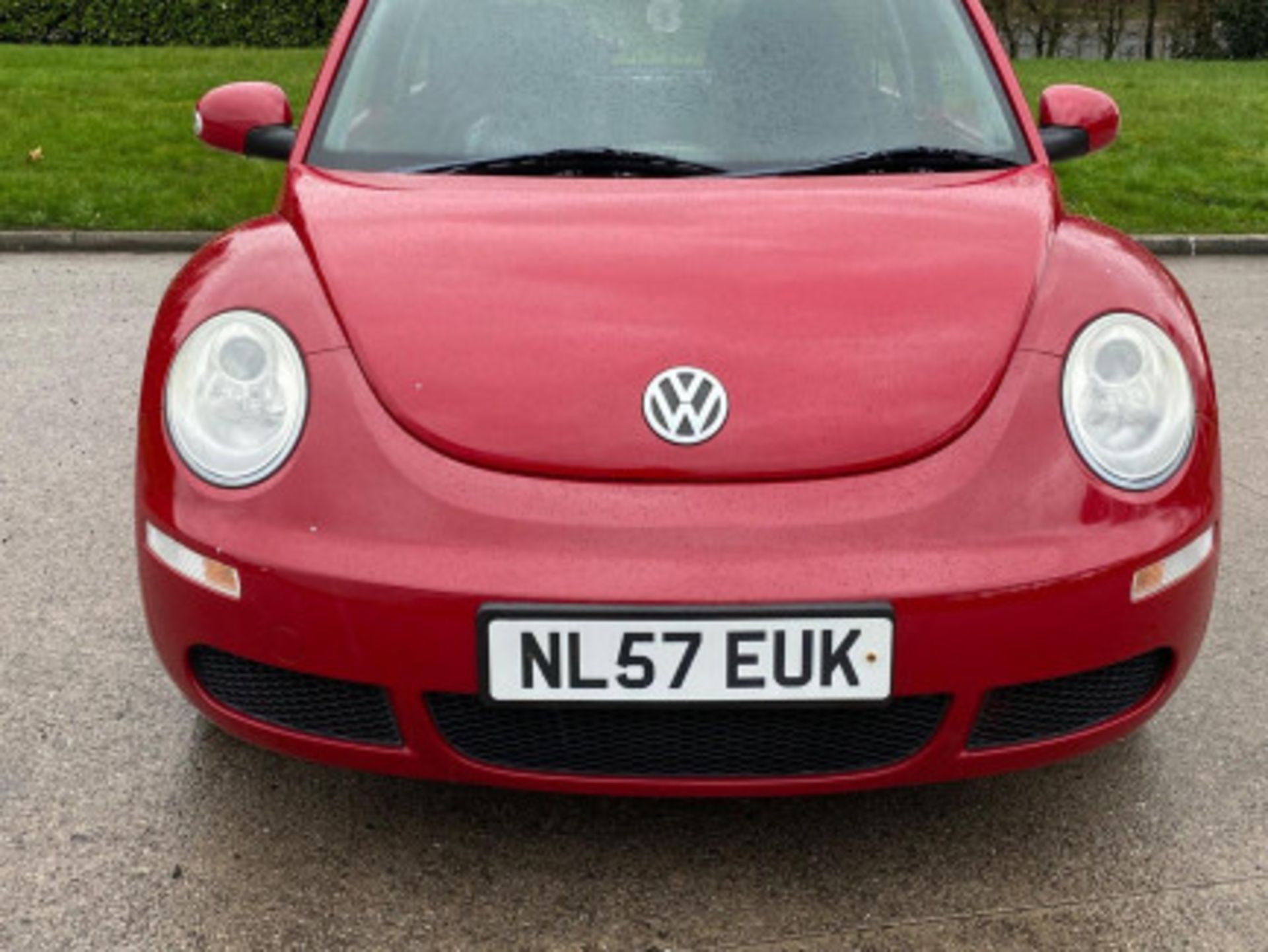 >>--NO VAT ON HAMMER--<< VOLKSWAGEN BEETLE 1.4 16V LUNA **(ONLY 88K MILEAGE)** - Image 28 of 67