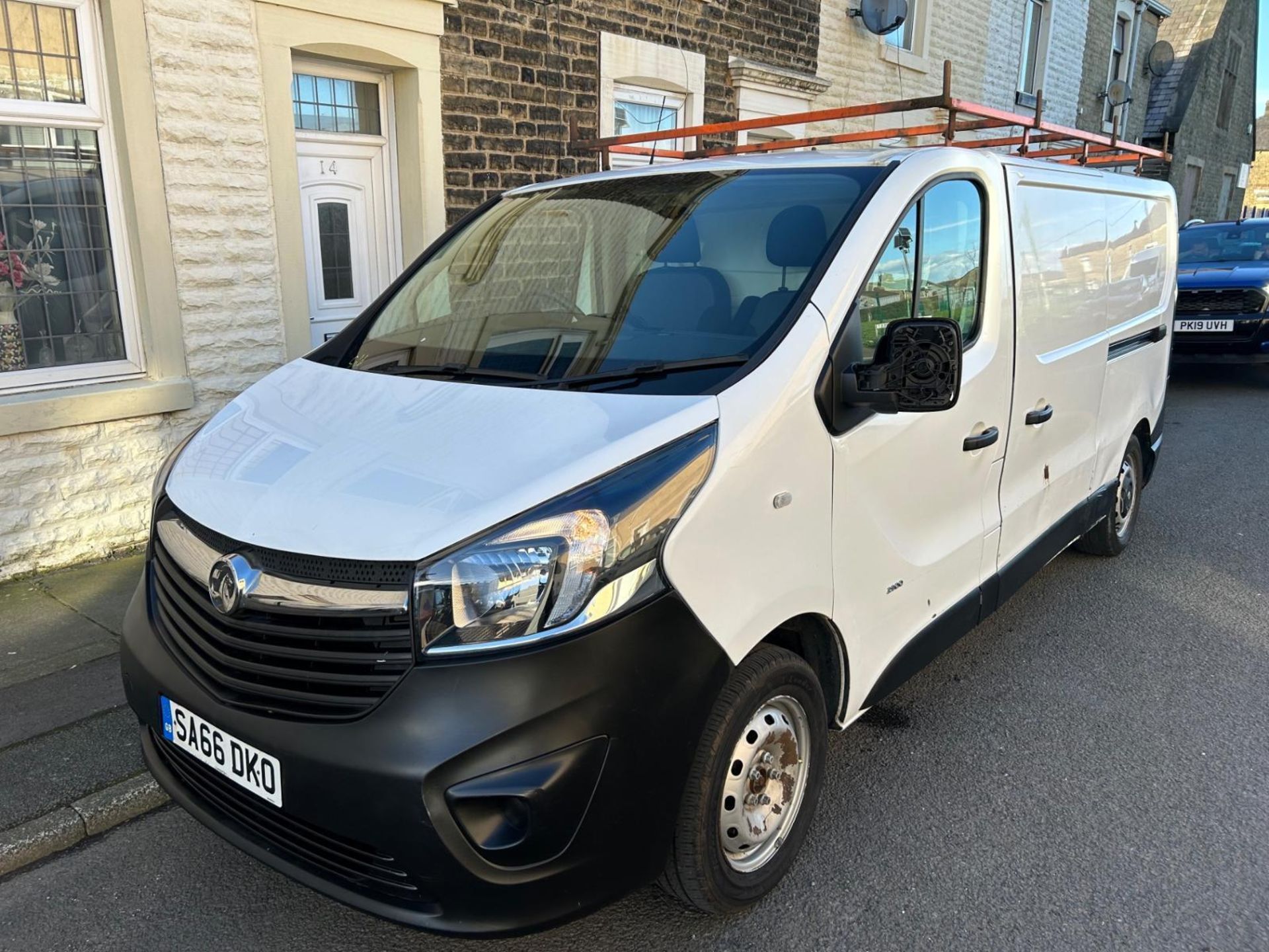 2016 VAUXHALL VIVARO SPORTIVE - ONLY 58K MILES - HPI CLEAR - READY FOR WORK!