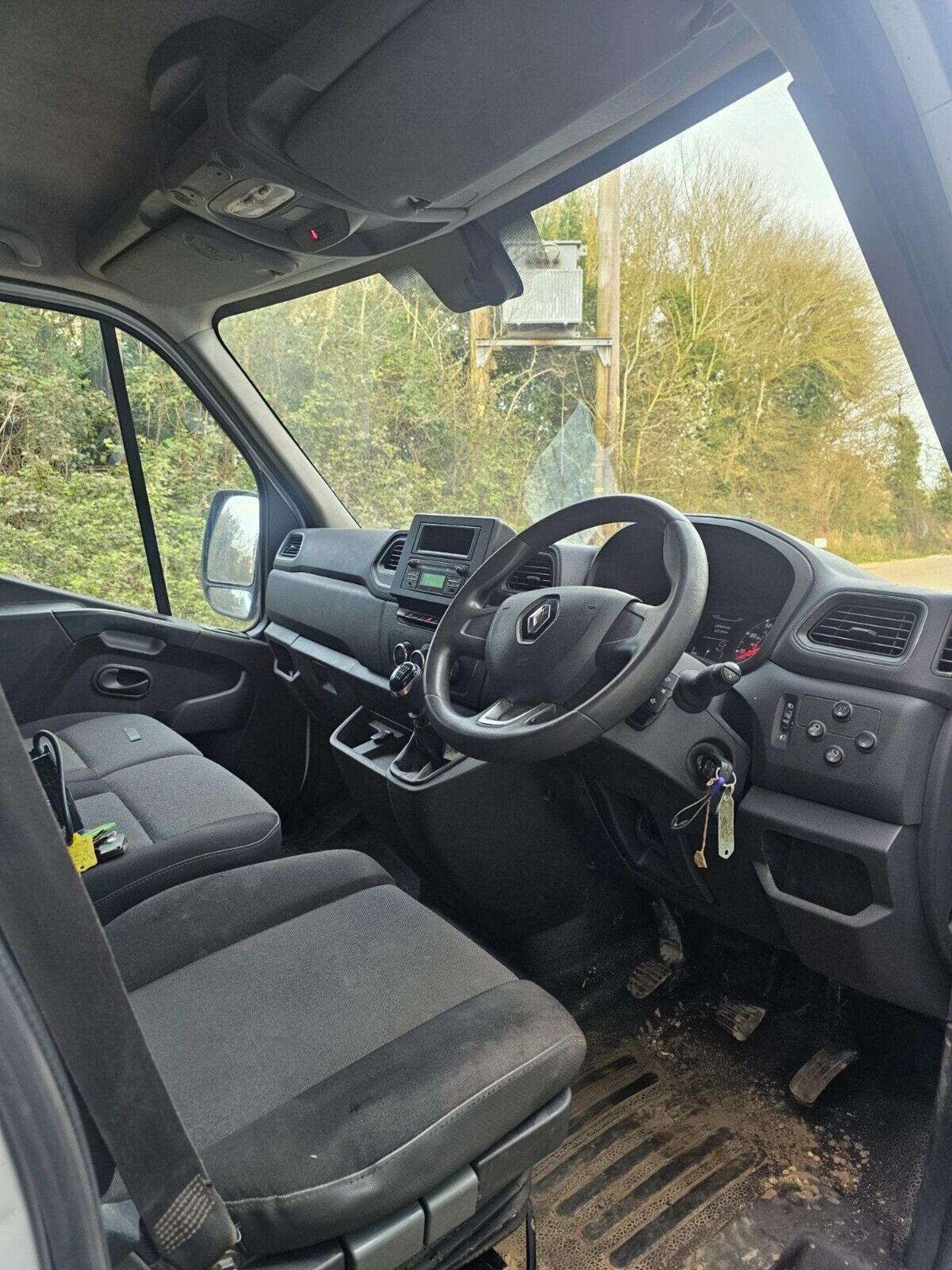 2019 RENAULT MASTER BUSINESS PLUS, FULLY LOADED - Image 5 of 5