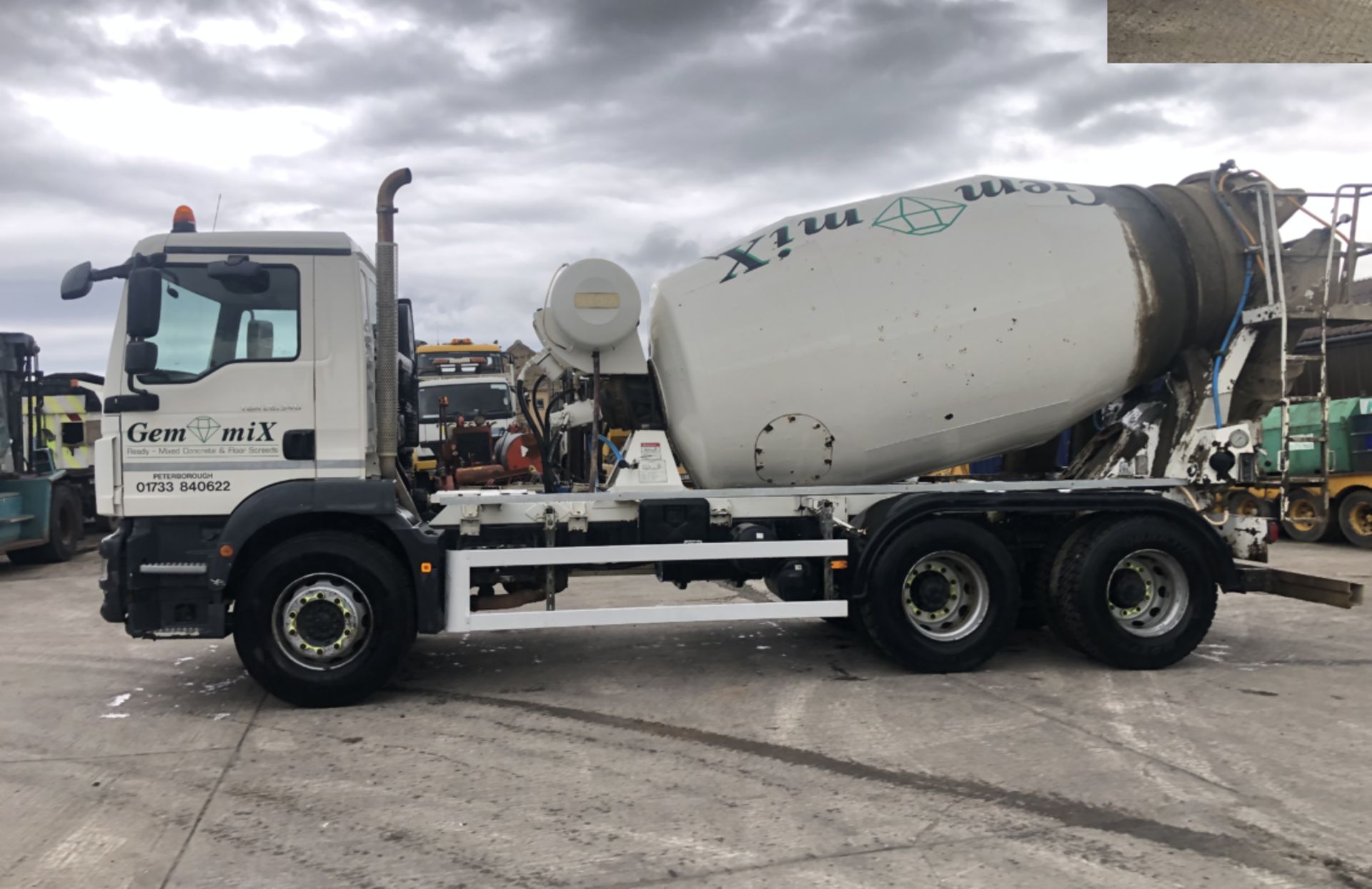 MAN TGM 26.340 , 6×4 CEMENT MIXER TRUCK - Image 4 of 11