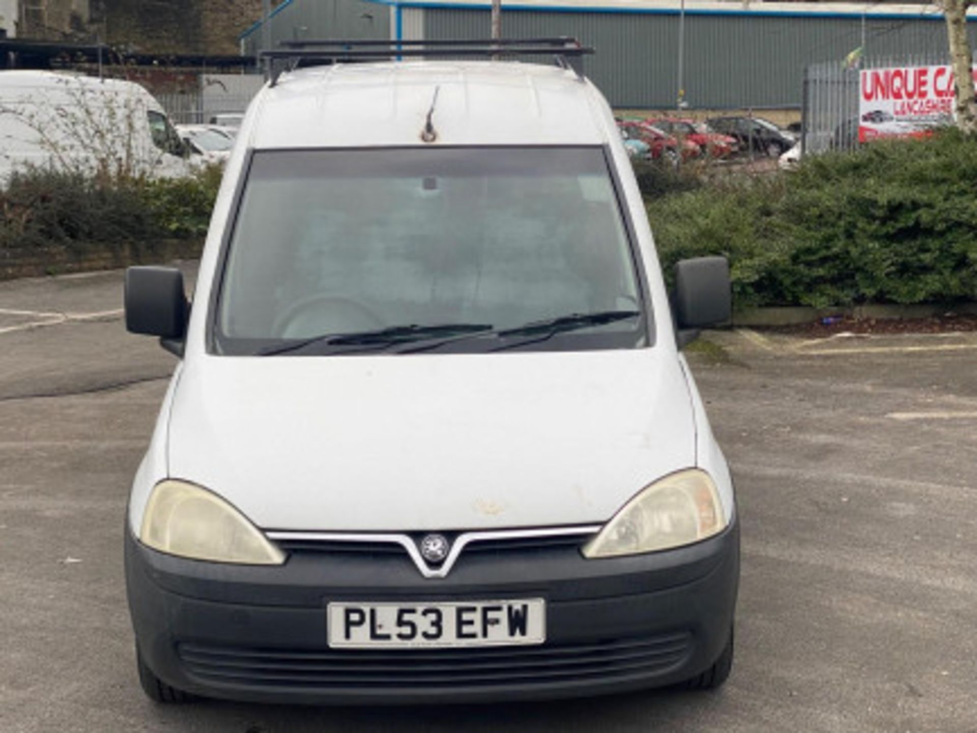 VAUXHALL COMBO 1.7 DTI 2000: A RELIABLE AND WELL-MAINTAINED VAN >>--NO VAT ON HAMMER--<< - Image 12 of 36