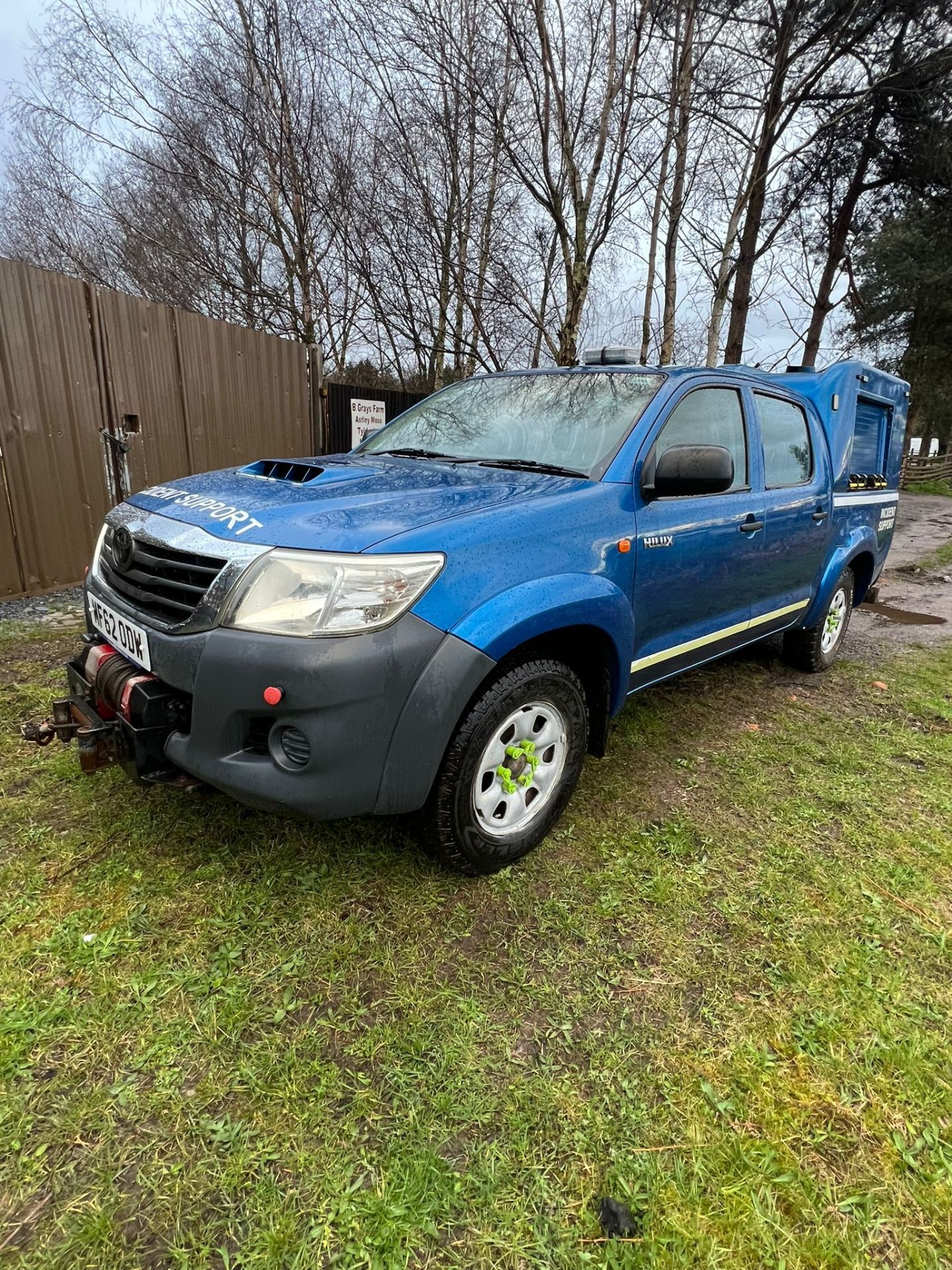 TOYOTA HILUX 91K MILES READY TO DRIVE AWAY - Image 7 of 13