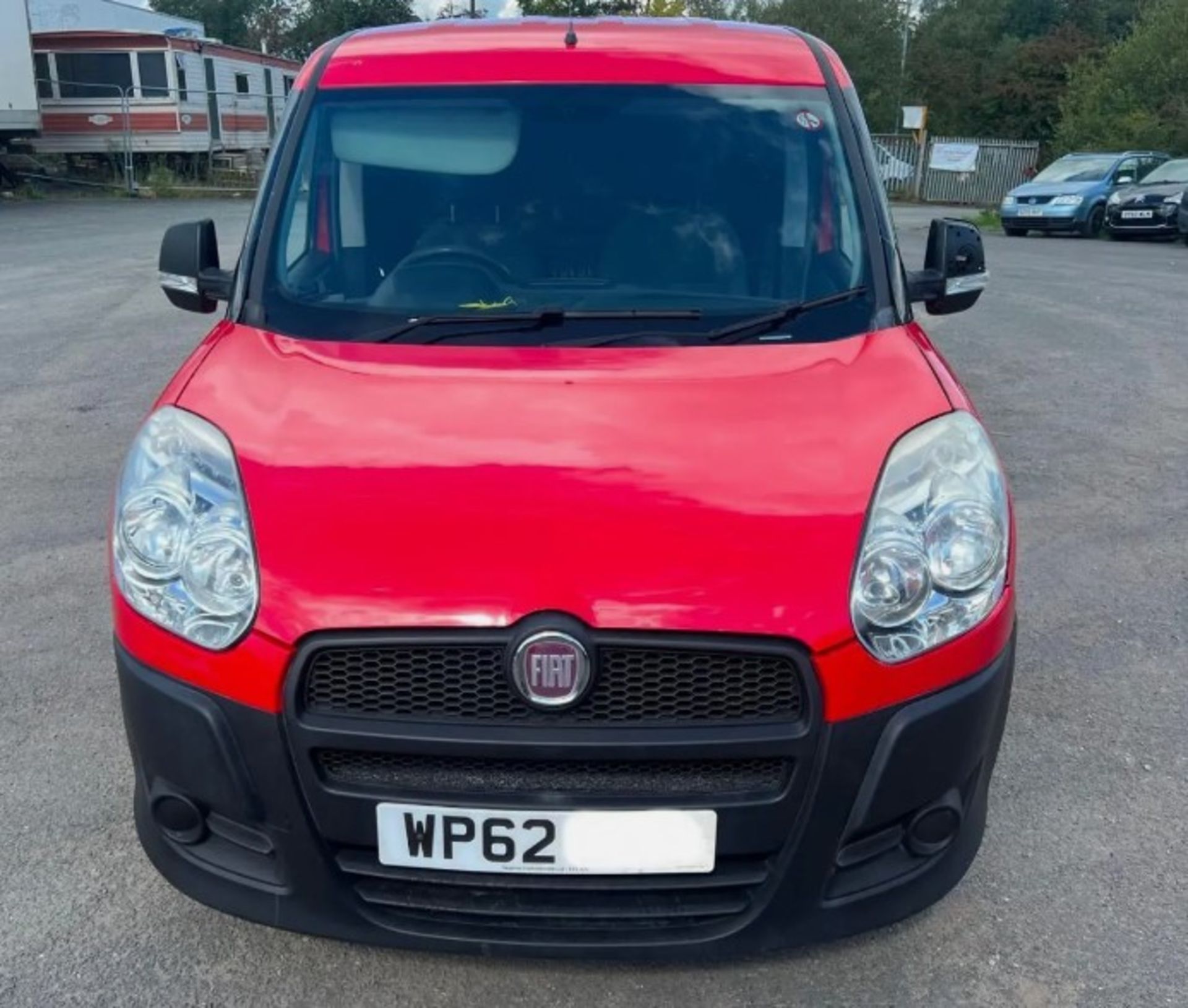 >>--NO VAT ON HAMMER--<< 2013 FIAT DOBLO CDTI PANEL VAN - LOW MILEAGE, FULL SERVICE HISTORY - Image 11 of 12