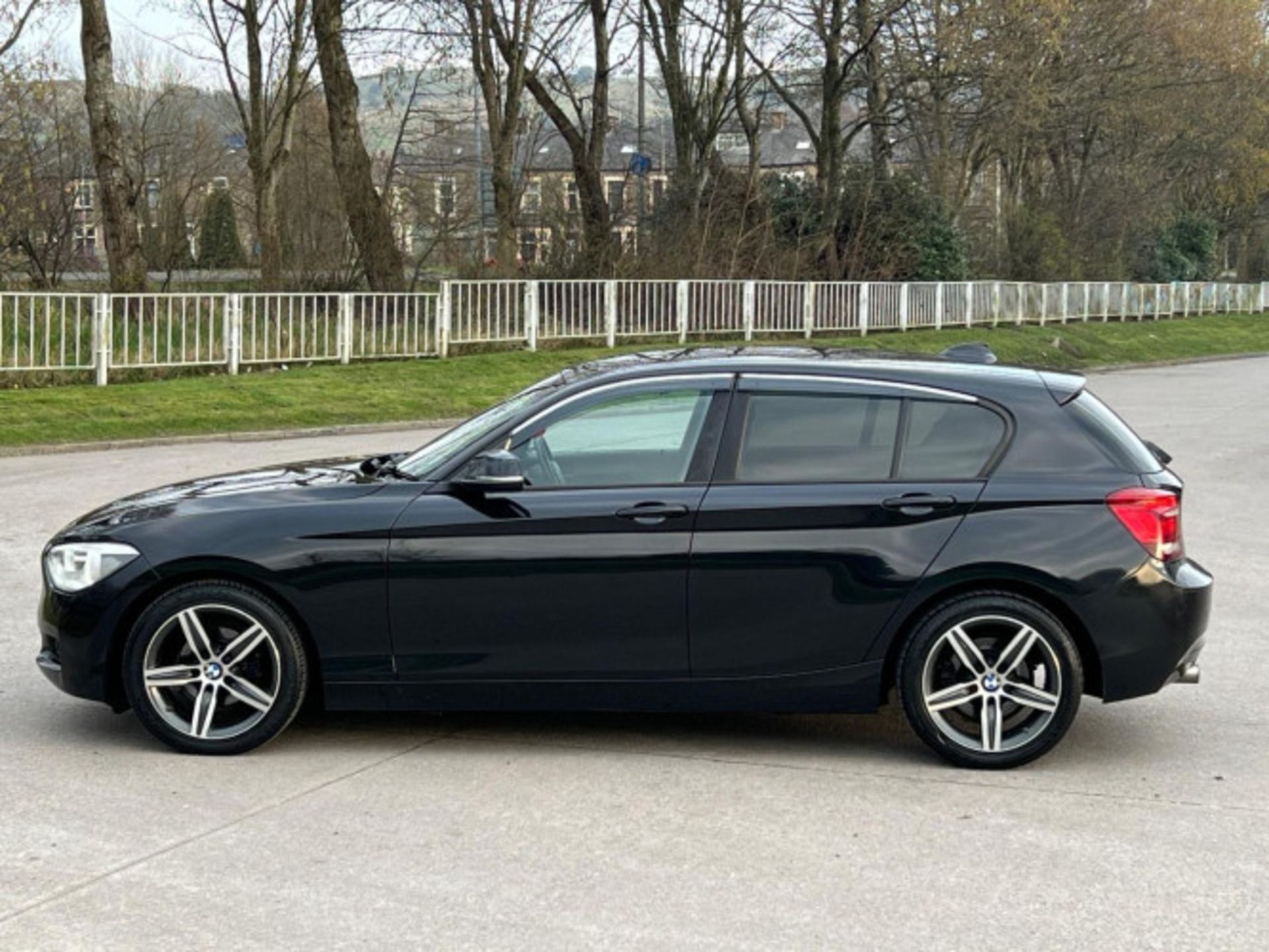 2014 BMW 1 SERIES 1.6 116D ED EFFICIENT DYNAMICS BUSINESS 5DR >>--NO VAT ON HAMMER--<< - Image 78 of 80