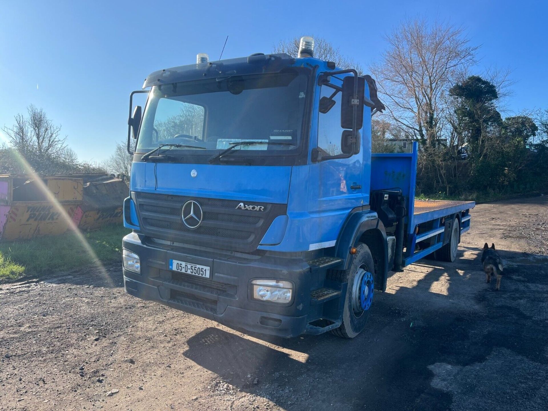 2005 MERCEDES AXOR FLATBED WITH PALFINGER CRANE - Image 15 of 20