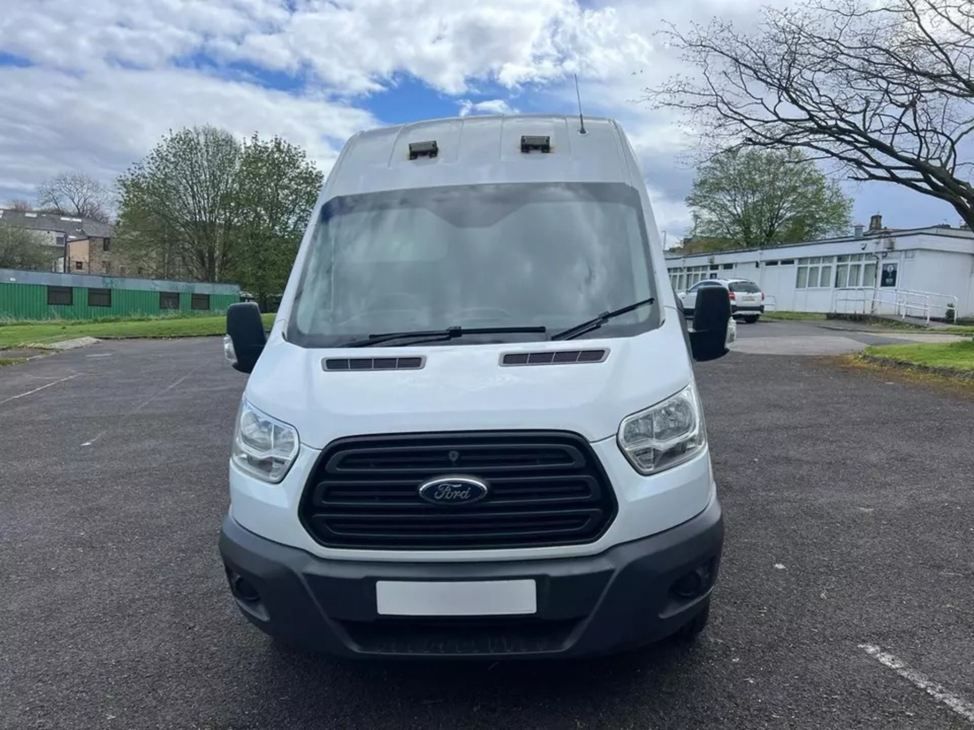 FORD TRANSIT T350 MWB L2H3 PANEL VAN (2015) - Image 2 of 19