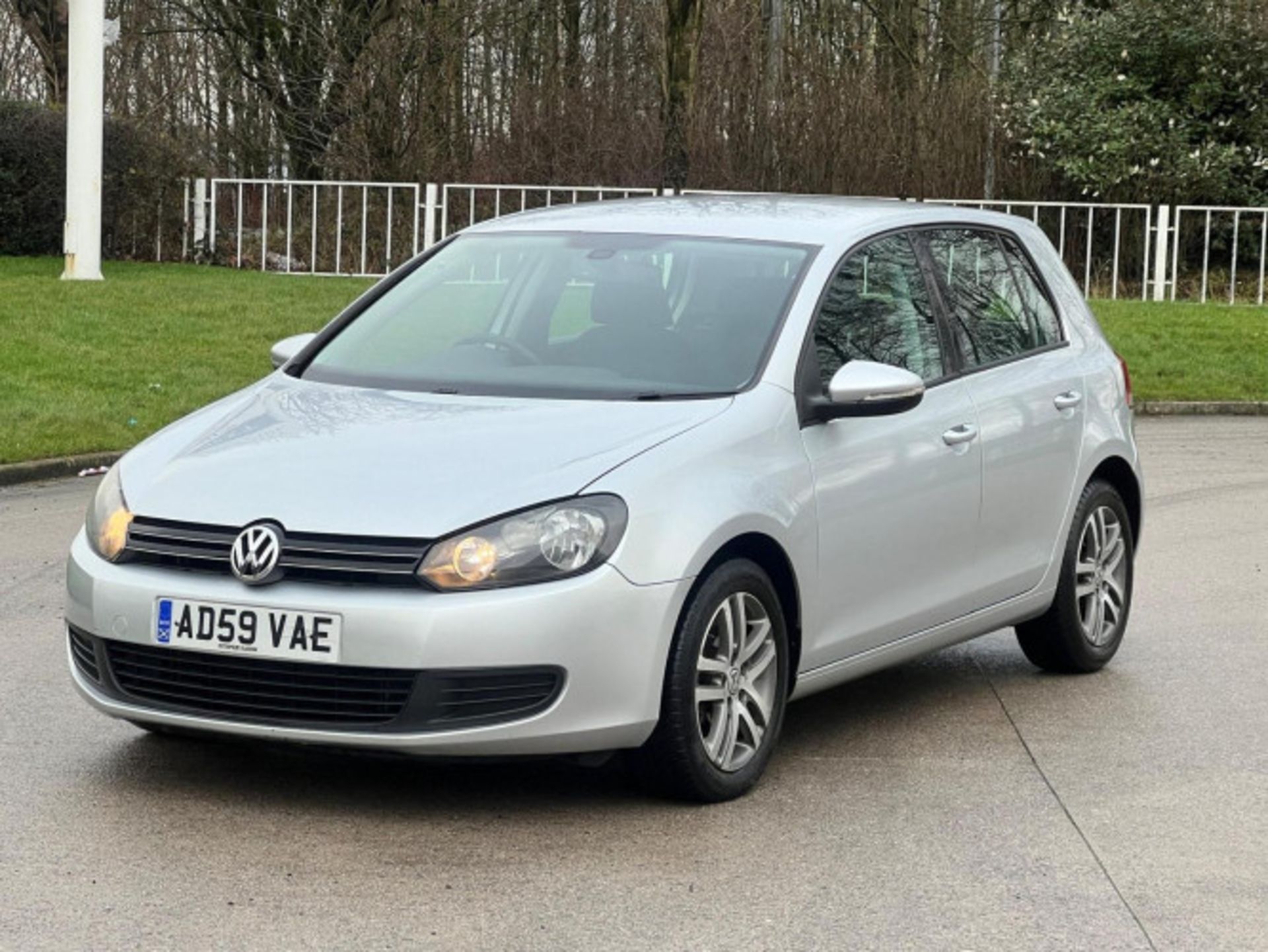 2009 VOLKSWAGEN GOLF 2.0 TDI SE DSG - CUTTING EDGE TECHNOLOGY >>--NO VAT ON HAMMER--<< - Image 58 of 67