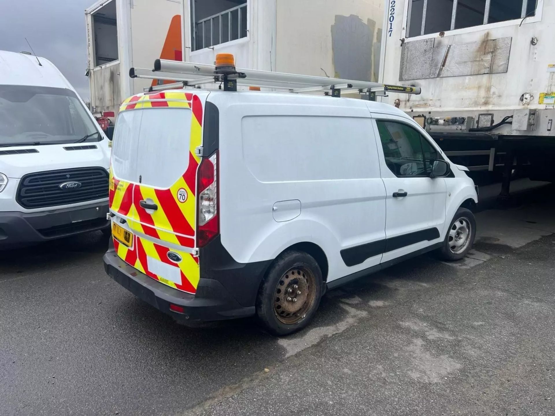 FORD TRANSIT CONNECT SWB VAN 2018 - NEW SHAPE MODEL, SOLD FOR SPARES OR REPAIRS - Bild 6 aus 7
