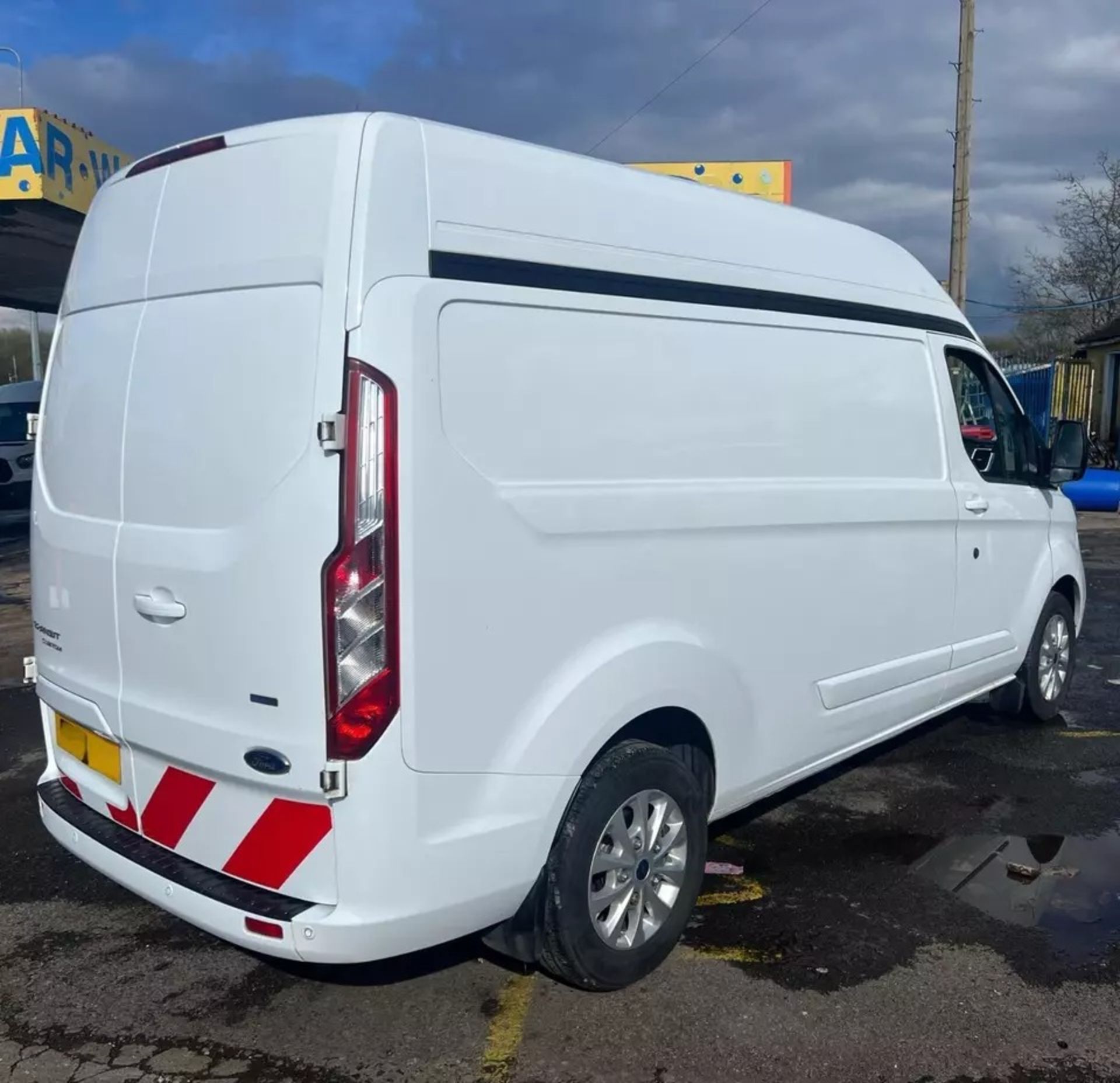 FORD TRANSIT CUSTOM LIMITED LWB HIGH TOP 2018 - Image 5 of 20