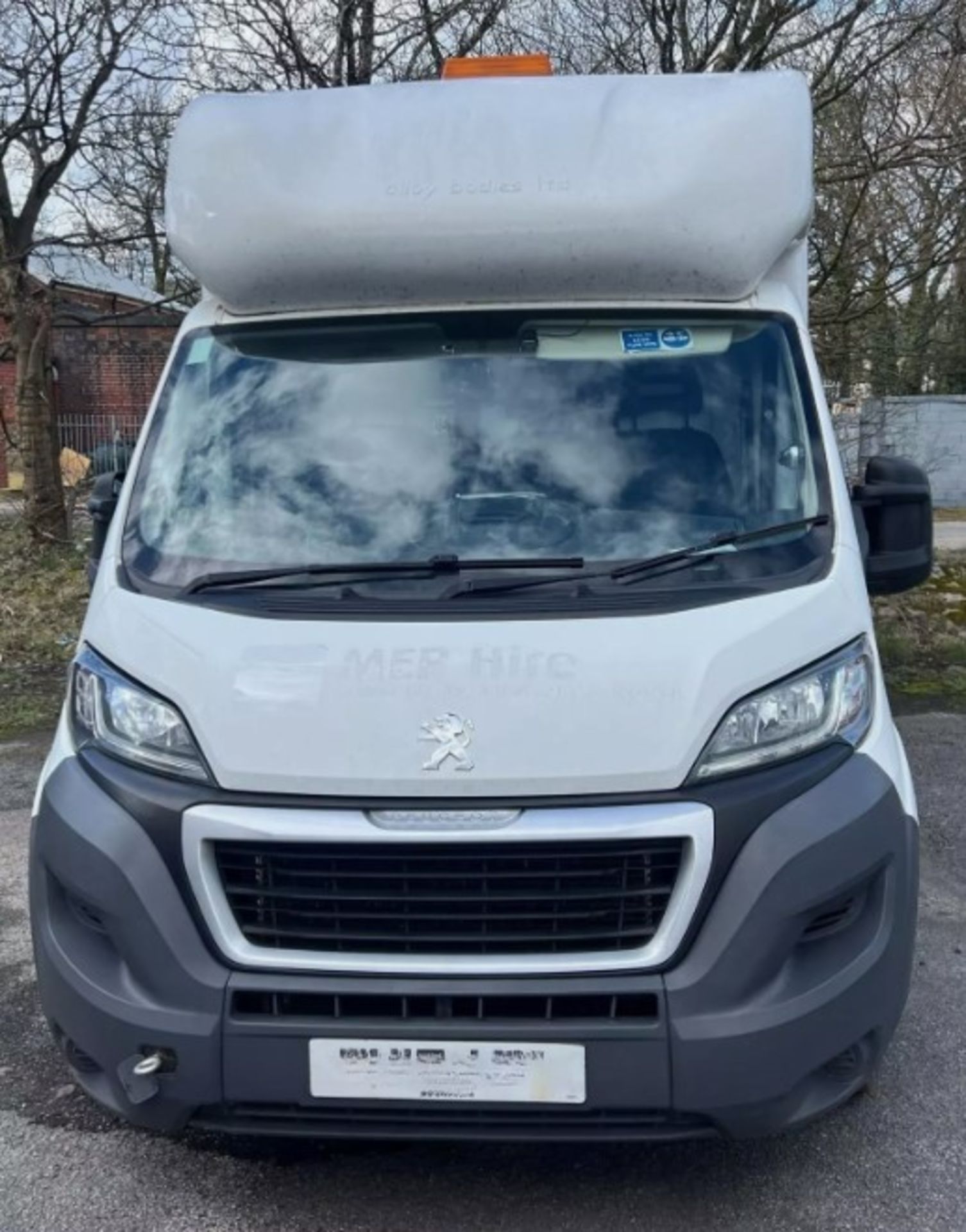 2017 PEUGEOT BOXER LWB LOW LOADER BOX WITH TAIL LIFT (SPARES OR REPAIRS) - Image 2 of 7