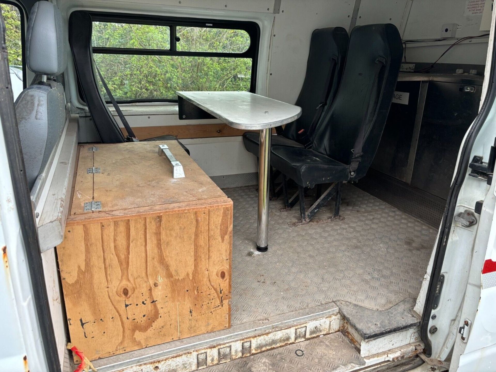 2008 FORD TRANSIT 5 SEAT WELFARE VEHICLE - Image 14 of 18