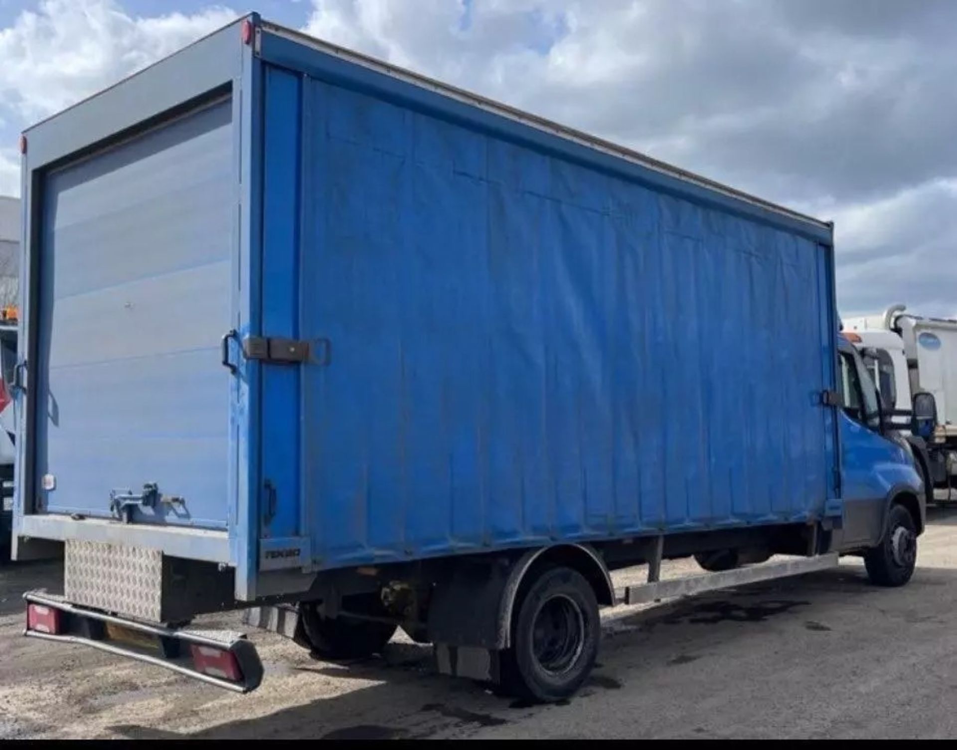 2017 IVECO DAILY 70C17 LWB CURTAINSIDER - Image 4 of 15