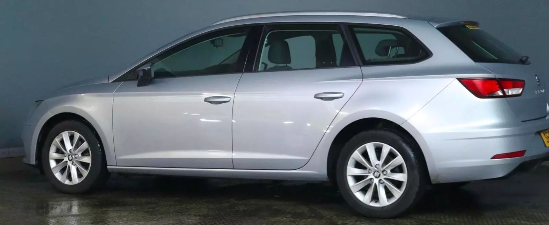 >>--NO VAT ON HAMMER--<< EFFICIENT 2019 SEAT LEON 1.6 TDI SE ESTATE - RELIABLE AND SPACIOUS! - Image 5 of 12