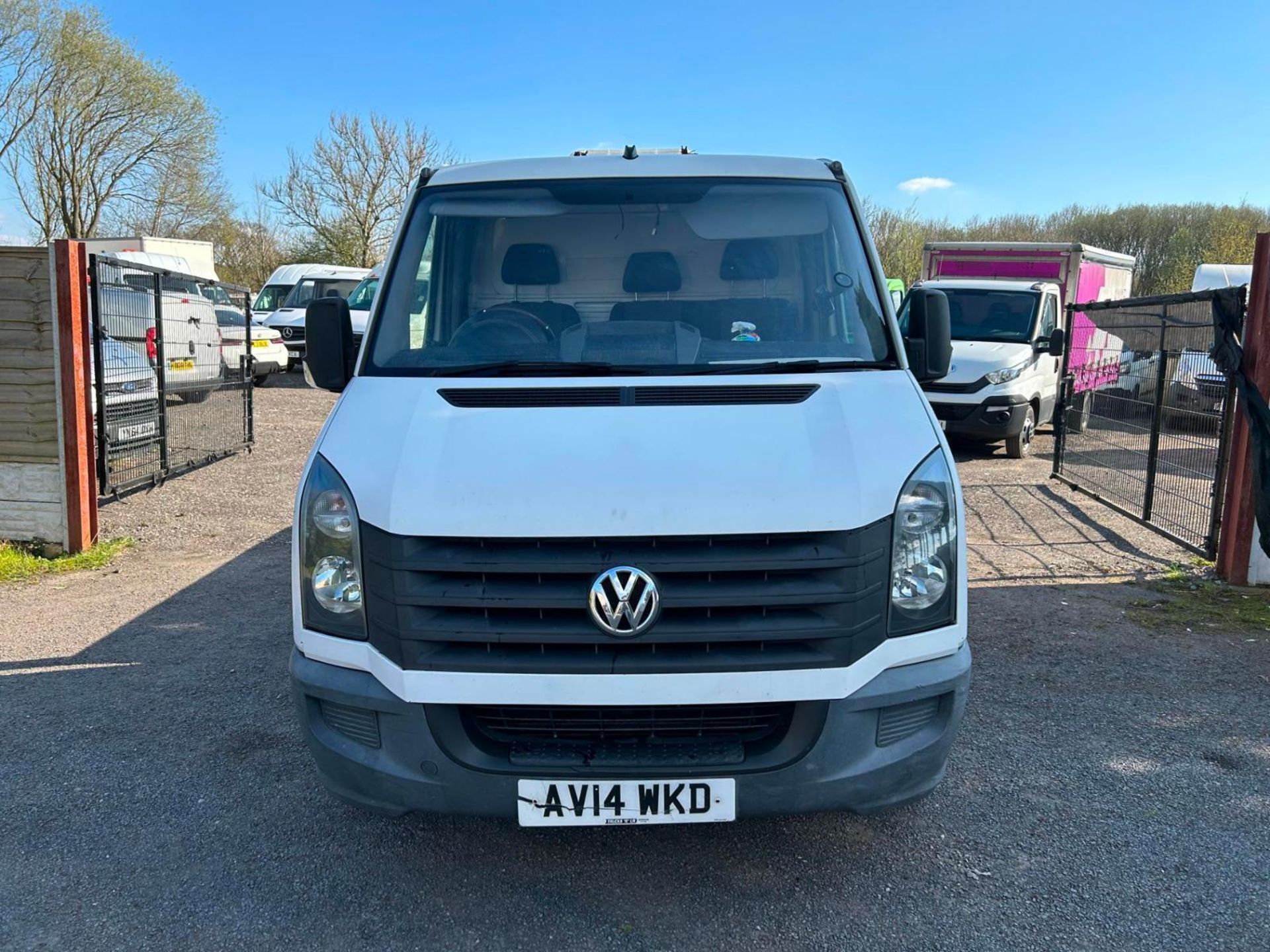 2014 VOLKSWAGEN CRAFTER CR35 TDI 136BHP - RELIABLE LONG WHEEL BASE 17FT RECOVERY VEHICLE - Image 2 of 16