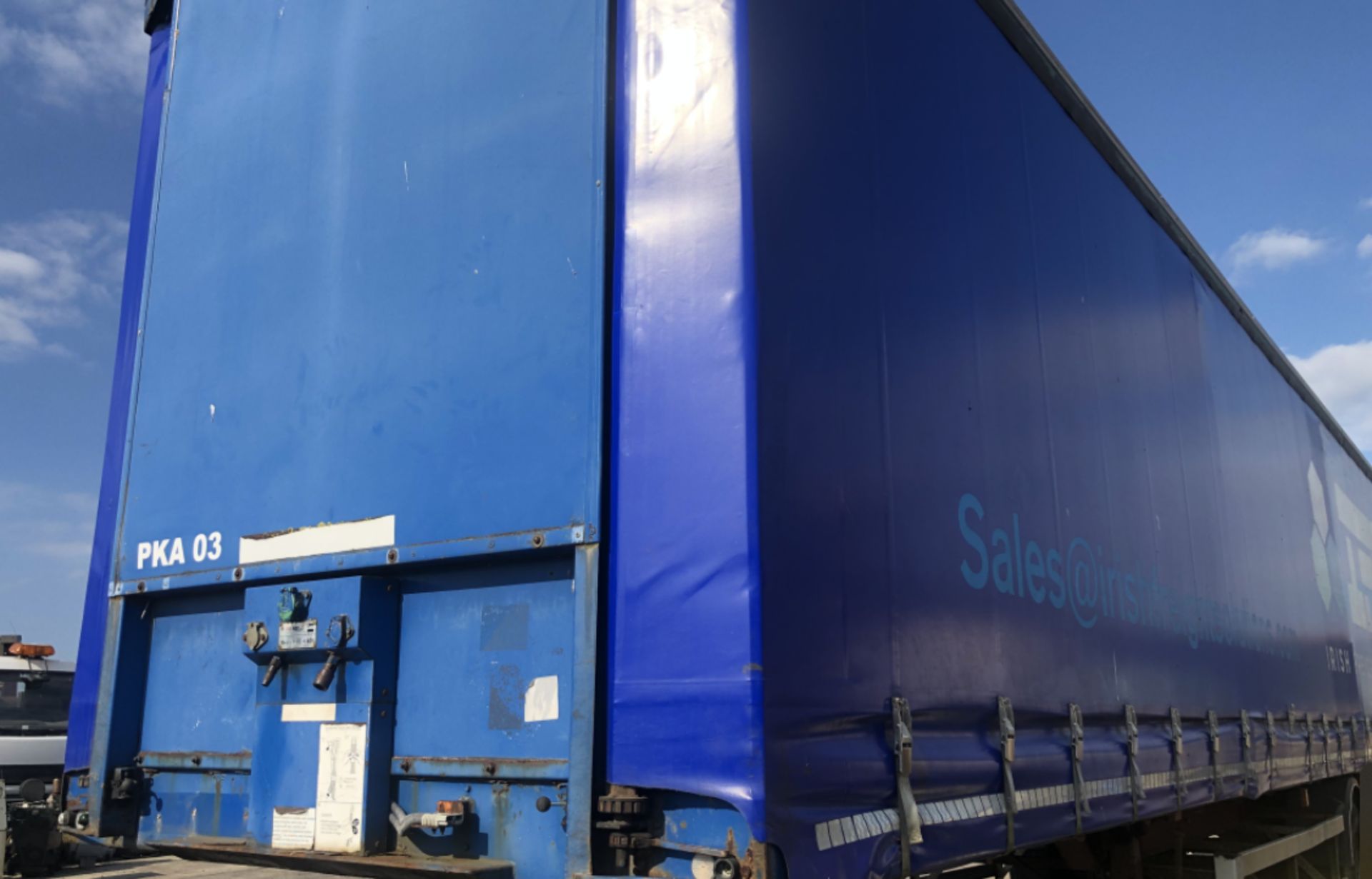 M&G 13.6 METRE 3 AXLE CURTAIN SIDE TRAILOR - Image 11 of 13