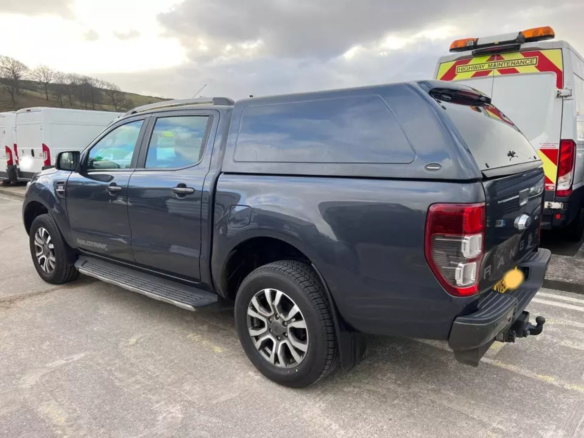 FORD RANGER WILDTRACK DOUBLE CAB 2018 - LOADED WITH FEATURES, IMPECCABLE CONDITION - Image 15 of 22