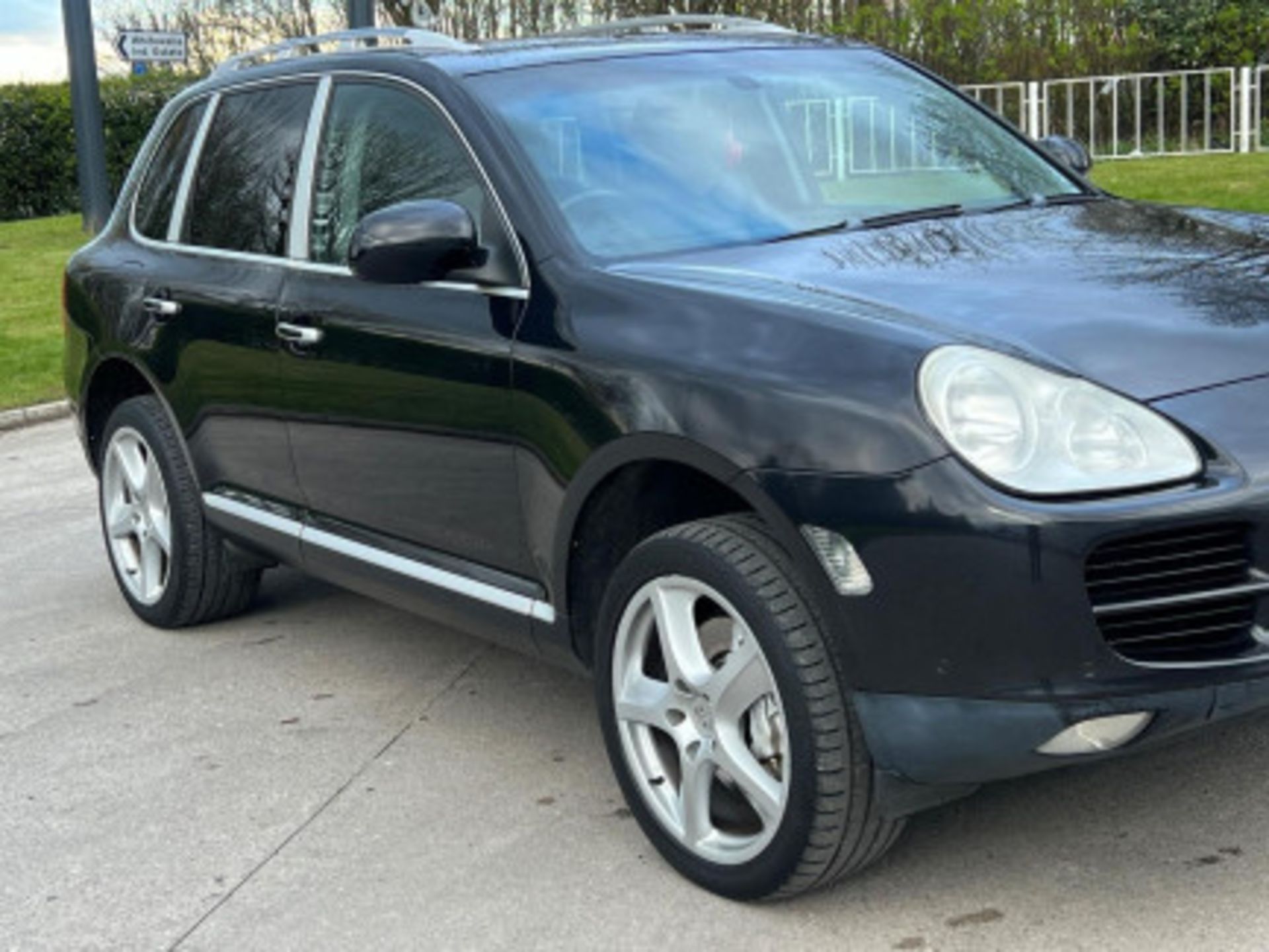 RARE 2006 PORSCHE CAYENNE 4.5 TURBO S AWD >>--NO VAT ON HAMMER--<< - Image 59 of 127