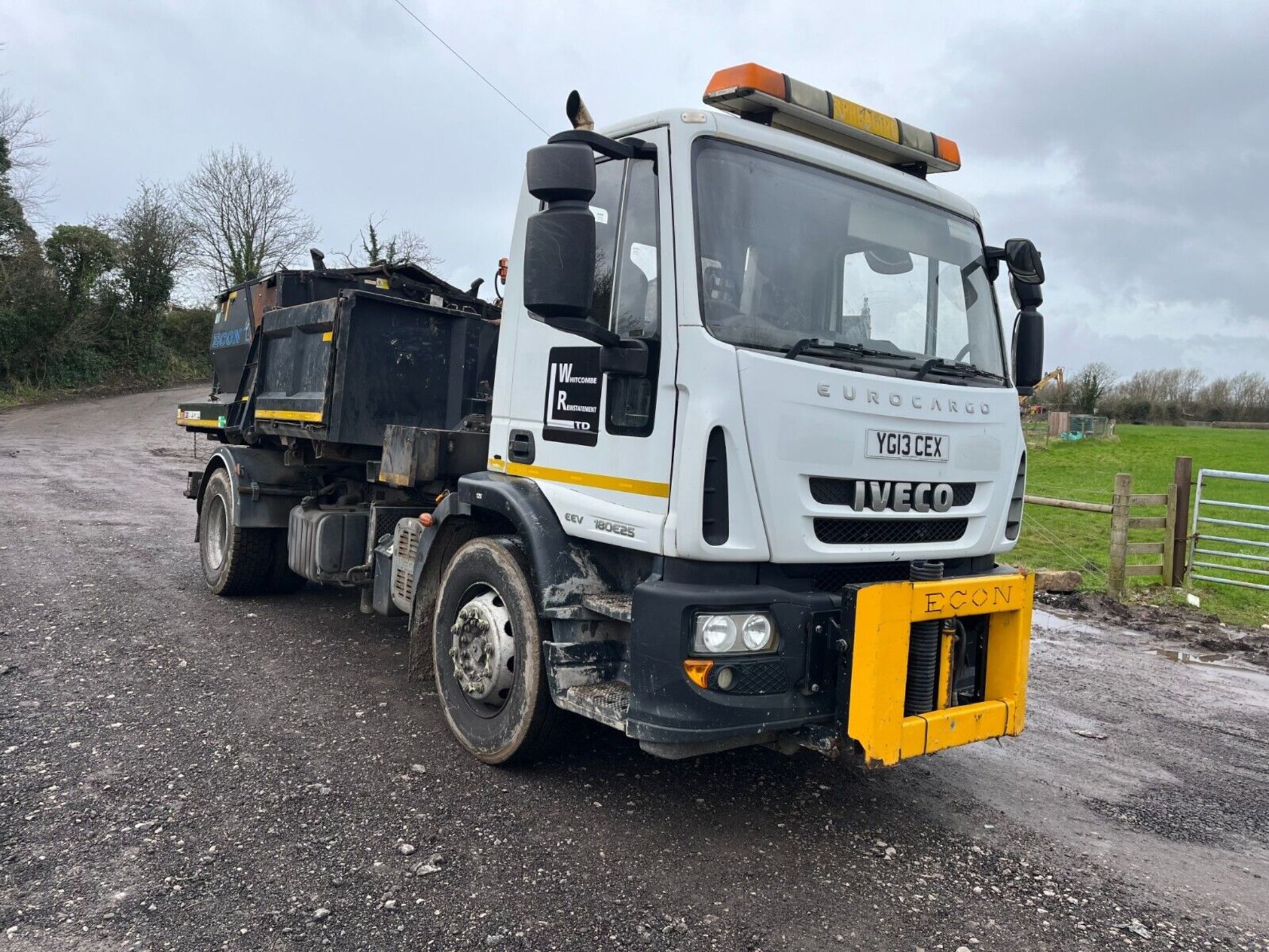 2013 IVECO 180E25 TWIN AUGER HOTBOX WITH SIDE LOADING TIPPER - Image 14 of 14