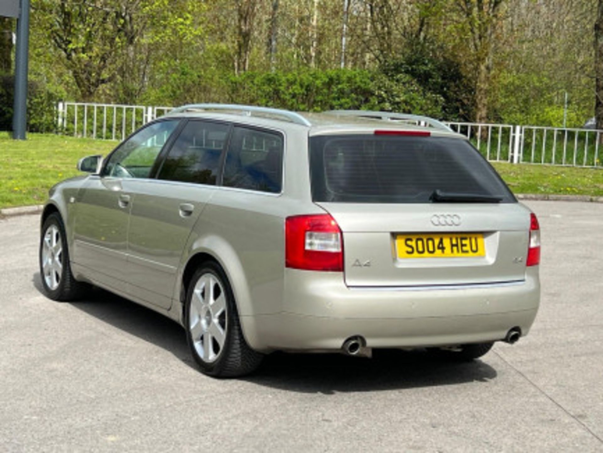 IMPECCABLE AUDI A4 AVANT 2.4 SE CVT 5DR ESTATE >>--NO VAT ON HAMMER--<< - Image 183 of 392