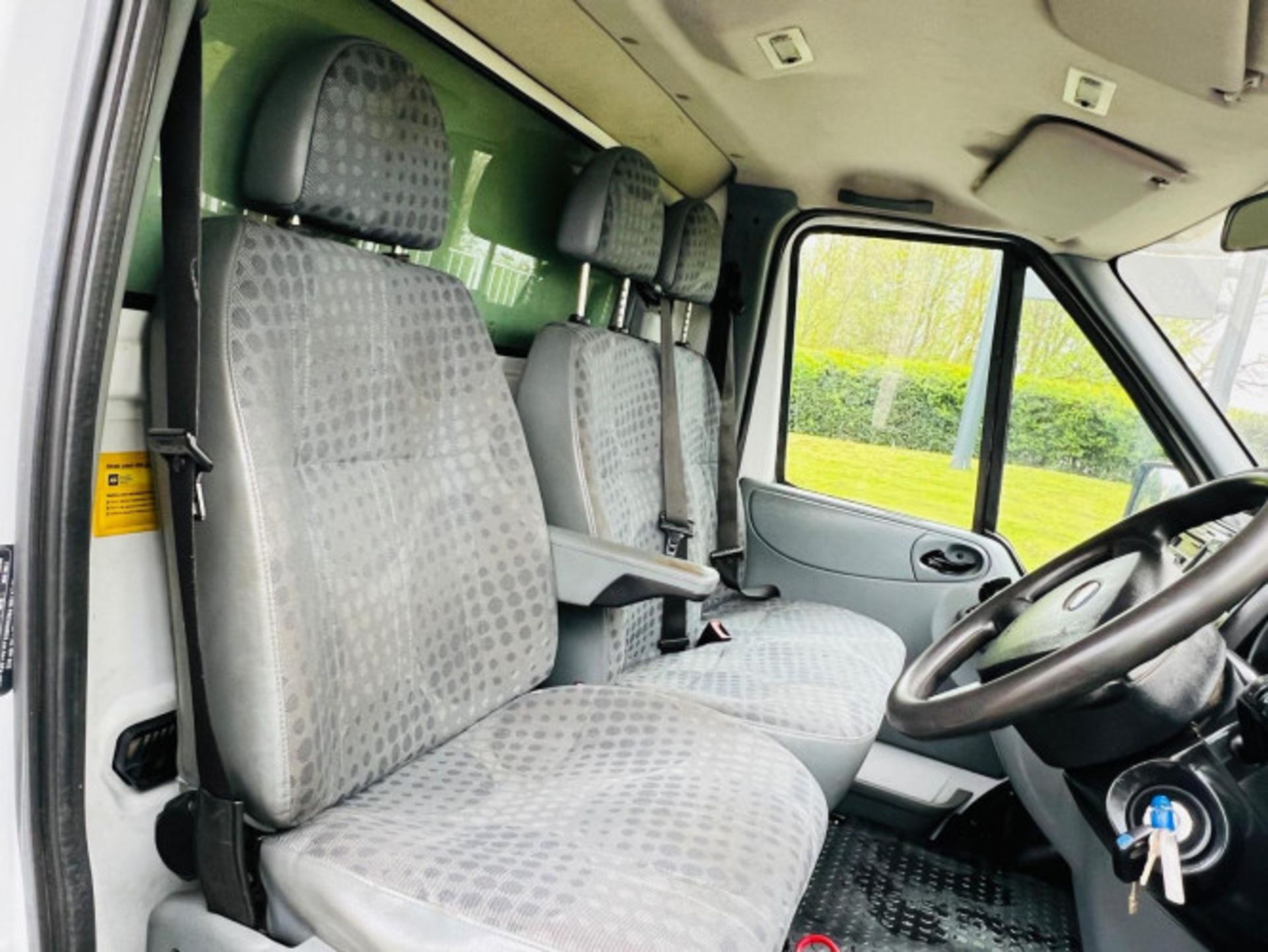 FORD TRANSIT 2.4 TDCI 350 DURATORQ LUTON RWD L3 H2 3DR >>--NO VAT ON HAMMER--<< - Image 77 of 92