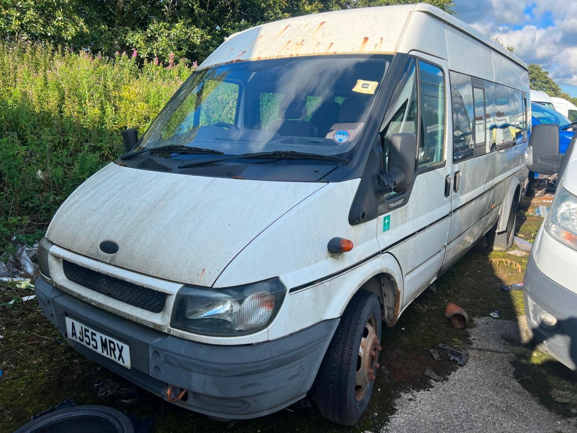 >>--NO VAT ON HAMMER--<< REVIVE THE FORD TRANSIT LWB 17 SEATER MINIBUS! **SPARES OR REPAIRS