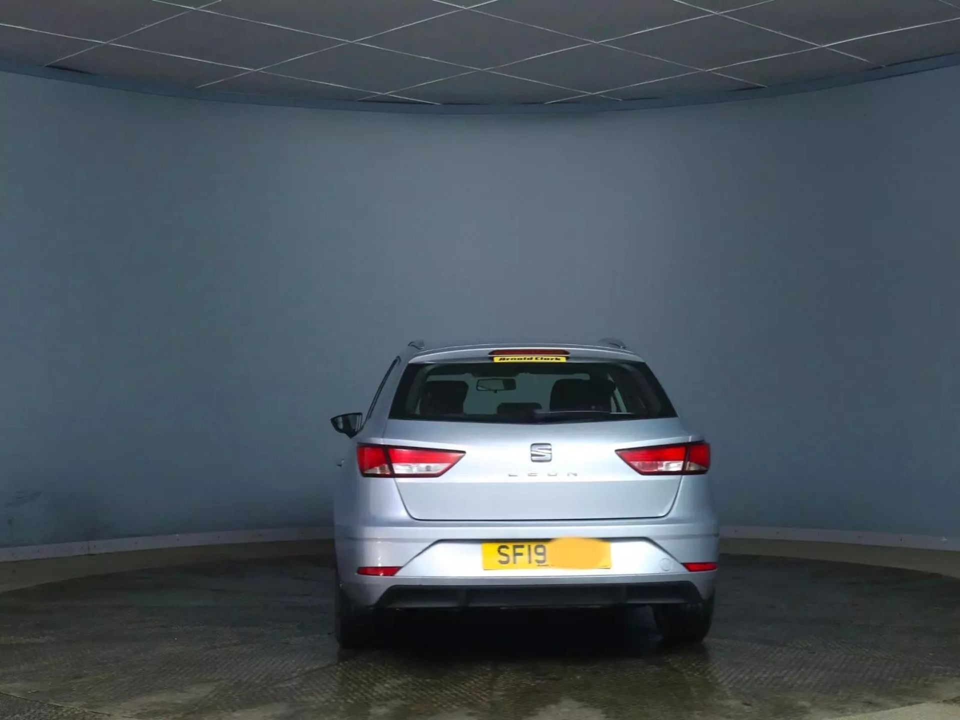 >>--NO VAT ON HAMMER--<< EFFICIENT 2019 SEAT LEON 1.6 TDI SE ESTATE - RELIABLE AND SPACIOUS! - Image 6 of 12