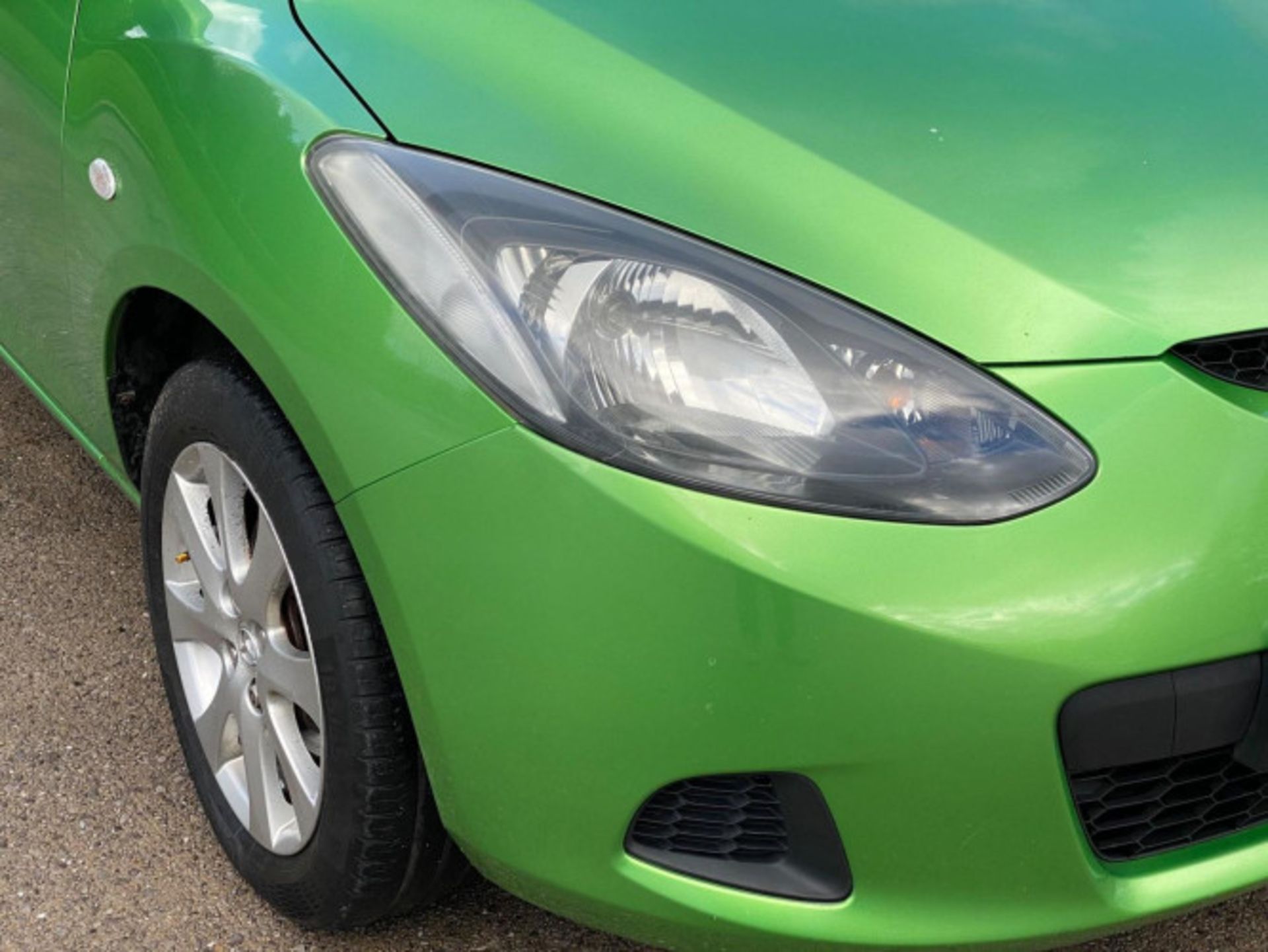 >>--NO VAT ON HAMMER--<< MAZDA MAZDA2 1.3 TS2 EURO 4: A RELIABLE AND ECONOMICAL HATCHBACK - Image 51 of 55
