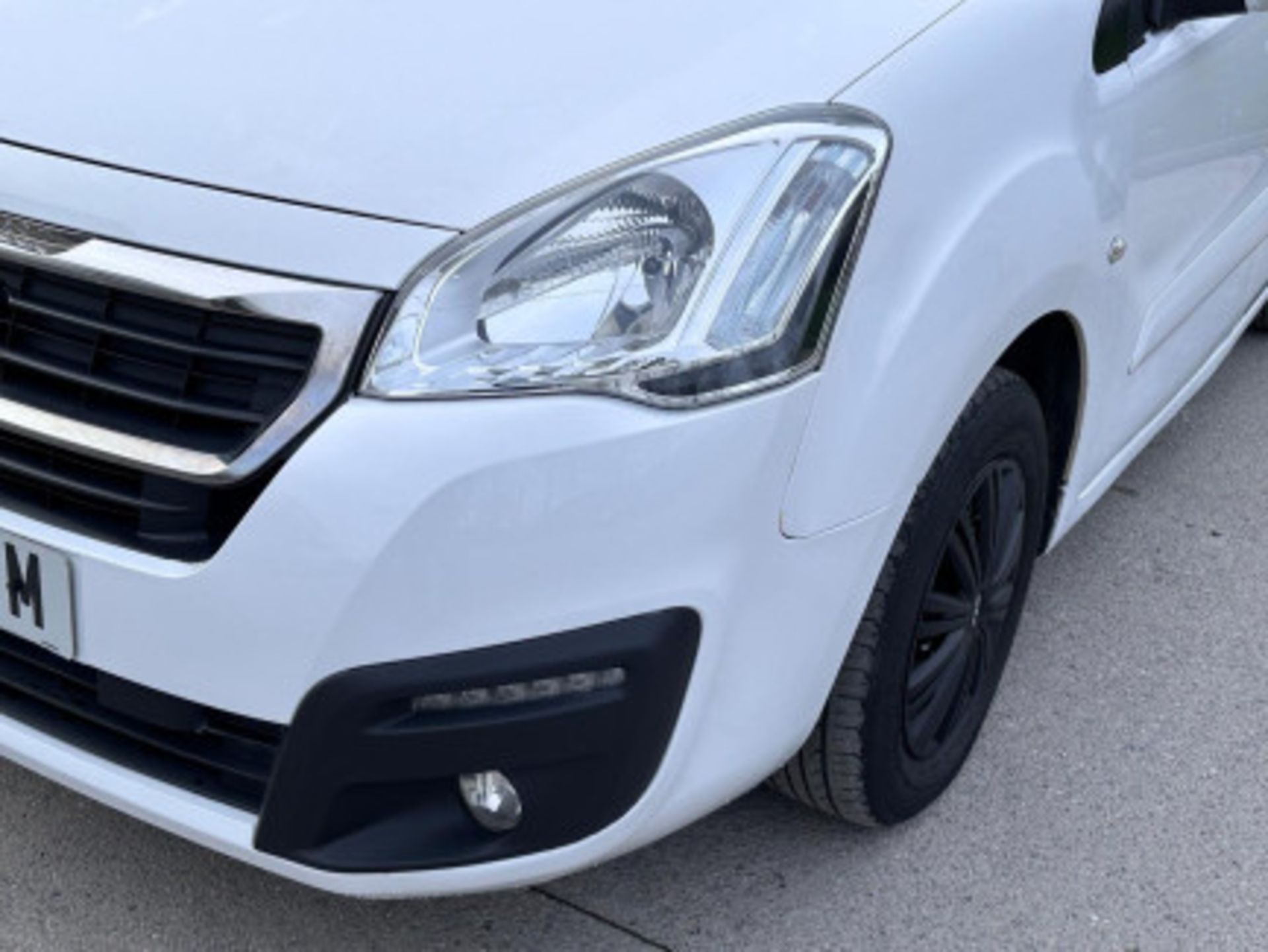 >>--NO VAT ON HAMMER--<< PEUGEOT PARTNER TEPEE 1.6 BLUEHDI ACTIVE ETG EURO 6 (S/S) 5DR - Bild 21 aus 61