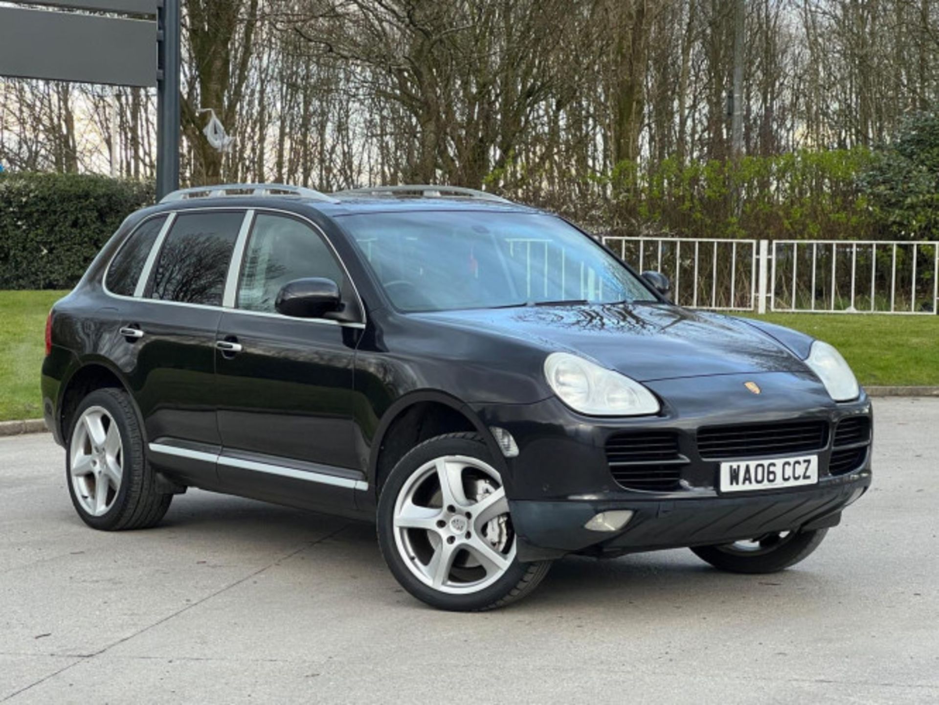 RARE 2006 PORSCHE CAYENNE 4.5 TURBO S AWD >>--NO VAT ON HAMMER--<< - Image 8 of 127