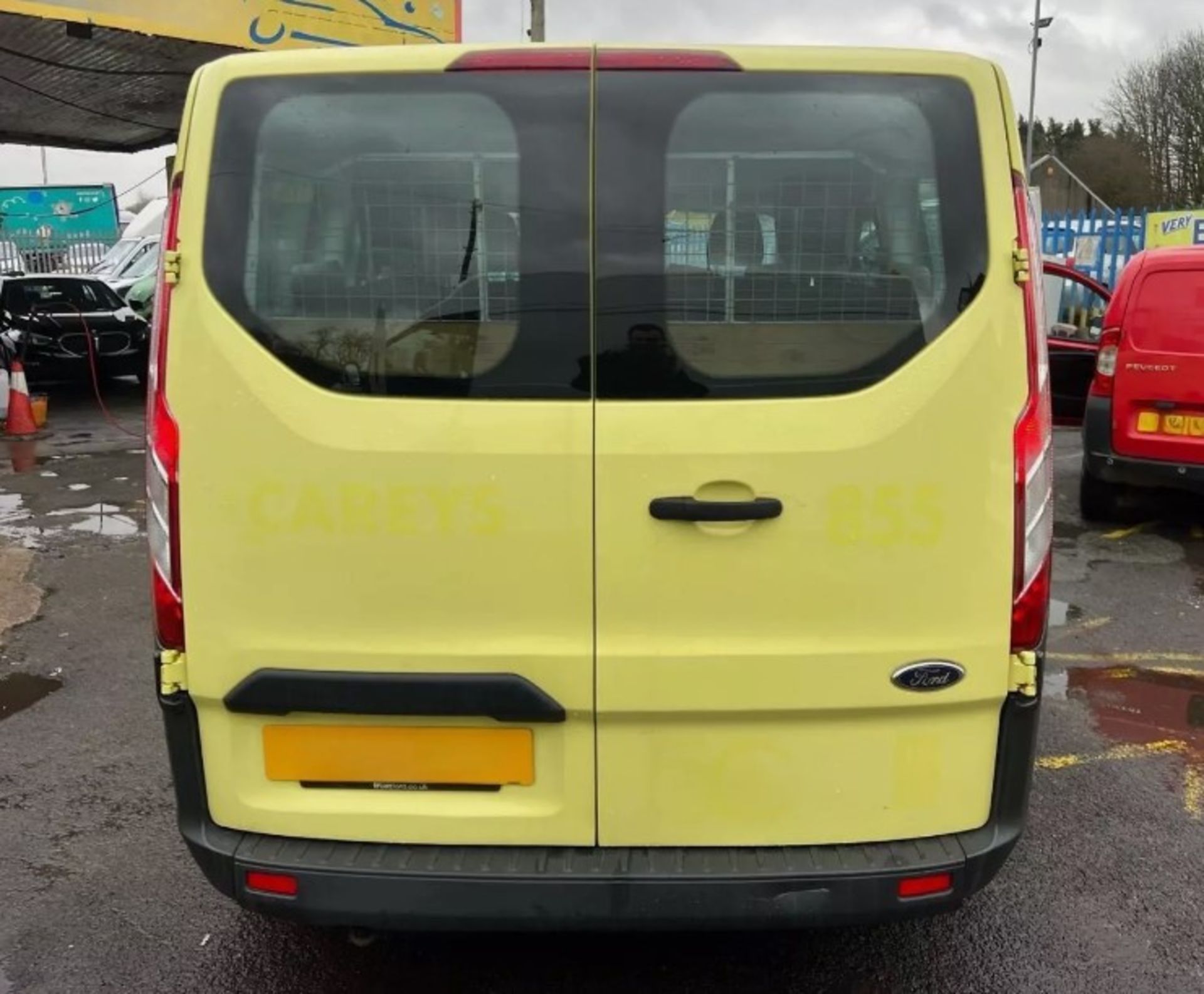 FORD TRANSIT CUSTOM SWB L1 9 SEATER MINIBUS - Image 4 of 14