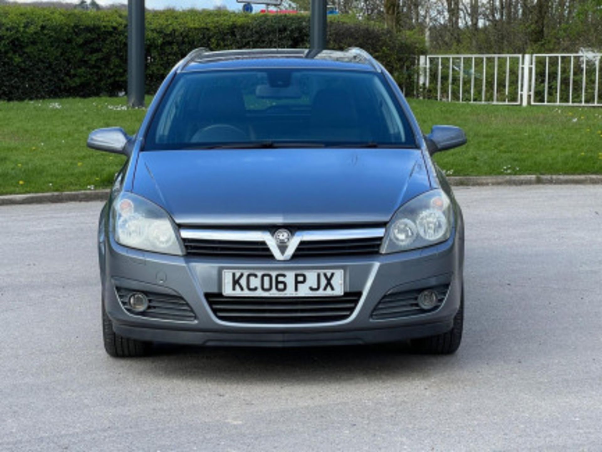 >>--NO VAT ON HAMMER--<< IMMACULATE VAUXHALL ASTRA DESIGN: ( ONLY 57 K MILES ) - Bild 52 aus 117