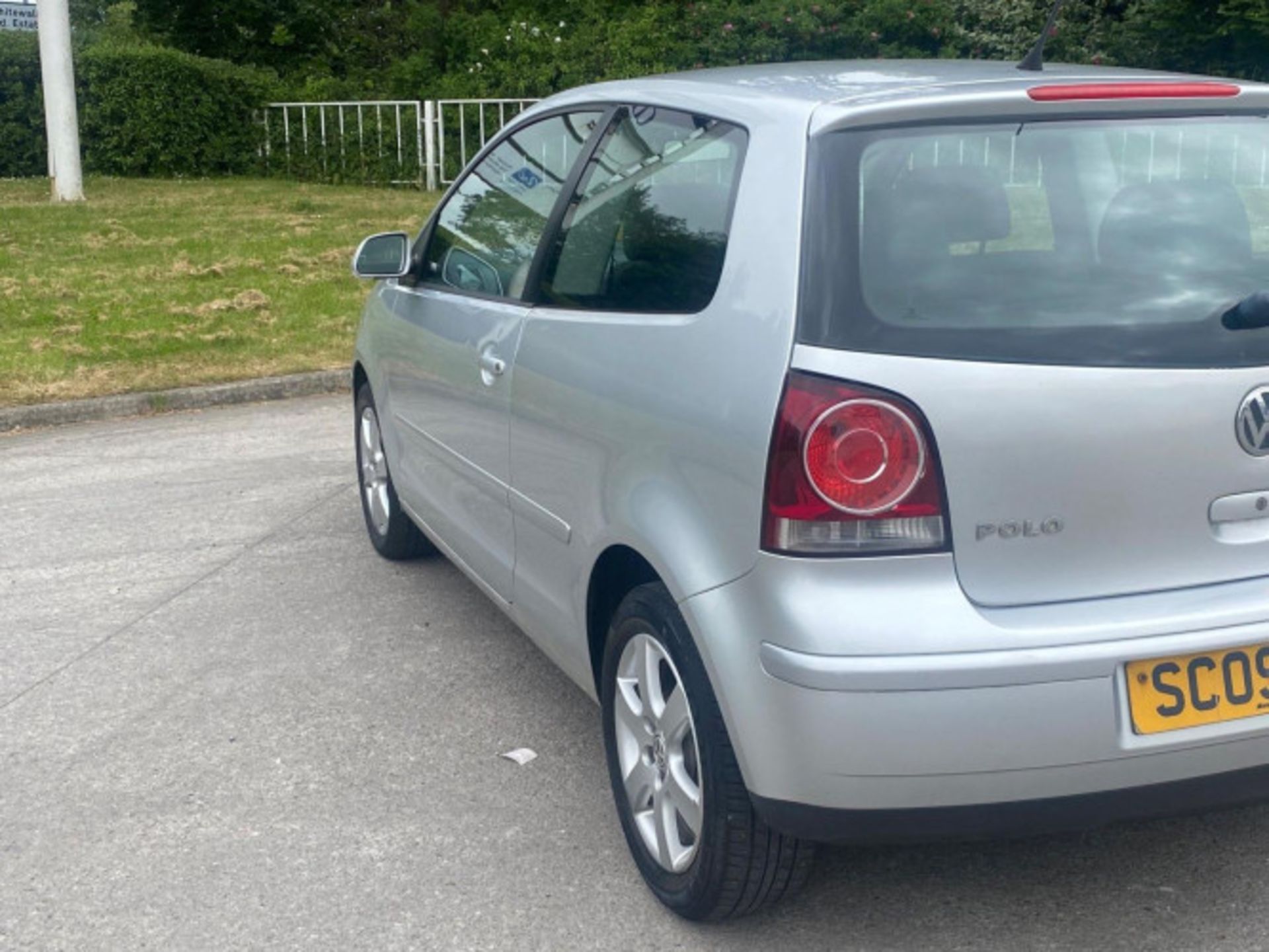 2009 VOLKSWAGEN POLO 1.2 3DR >>--NO VAT ON HAMMER--<< - Image 60 of 68