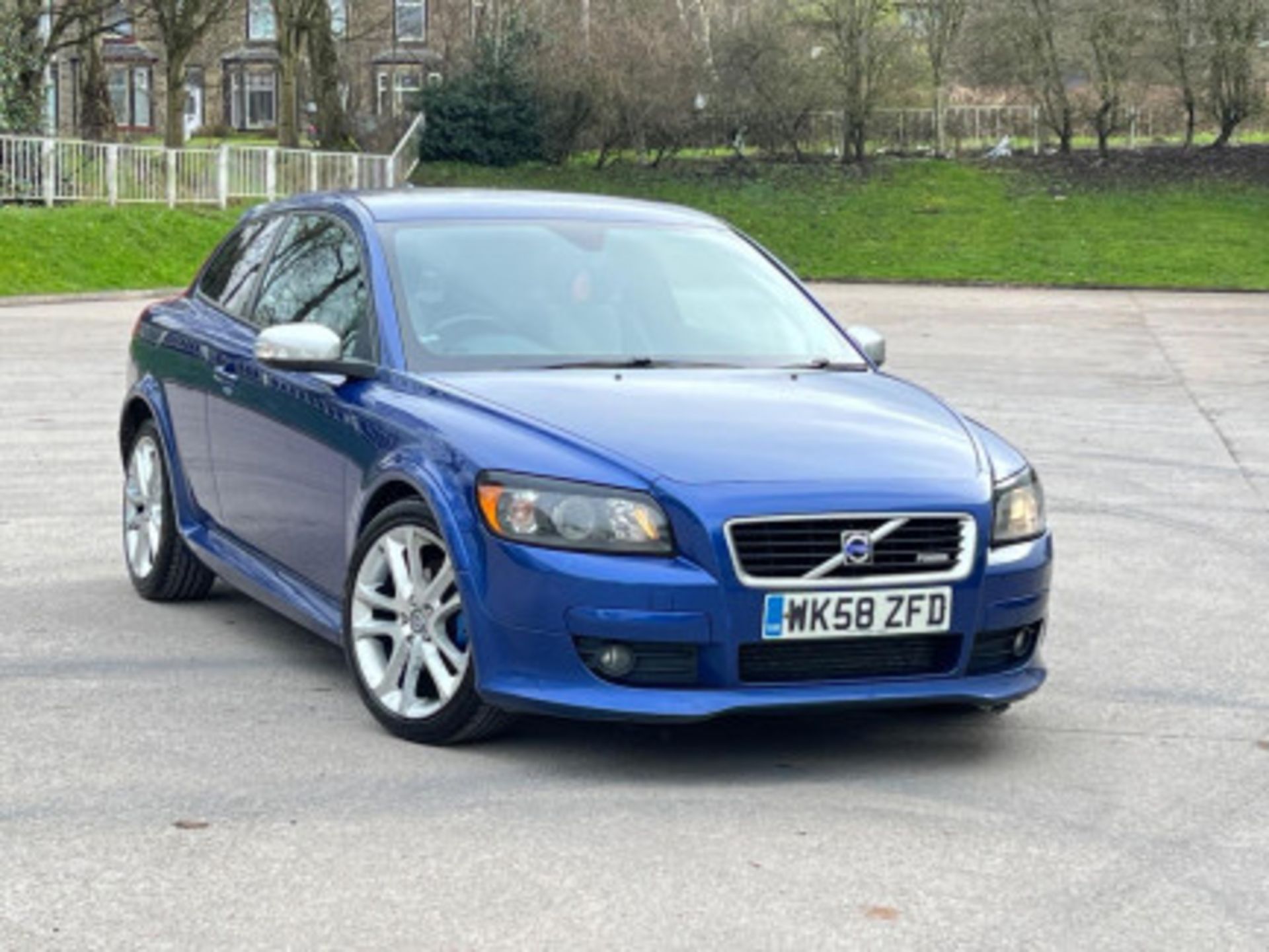 VOLVO C30 2.0D R-DESIGN SPORT 2DR - SPORTY AND LUXURIOUS COMPACT CAR >>--NO VAT ON HAMMER--<< - Image 32 of 71