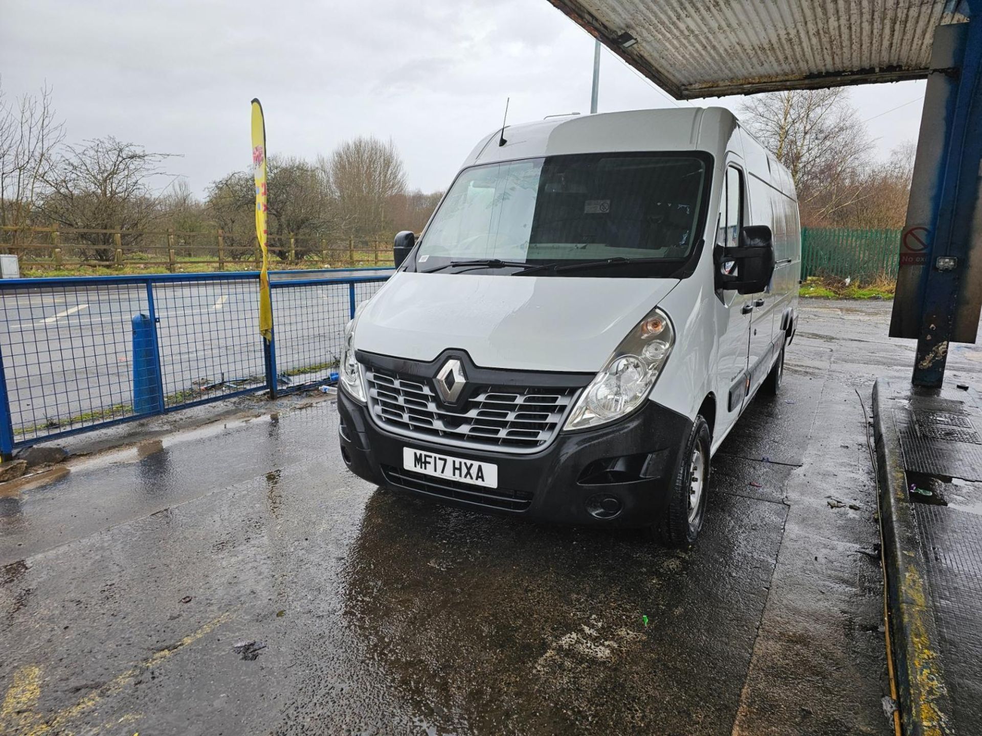 2017 RENAULT MASTER LML35 ENERGY DCI 145 BUSINESS EXTRA LONG WHEEL BASE HIGH ROOF - Image 2 of 11