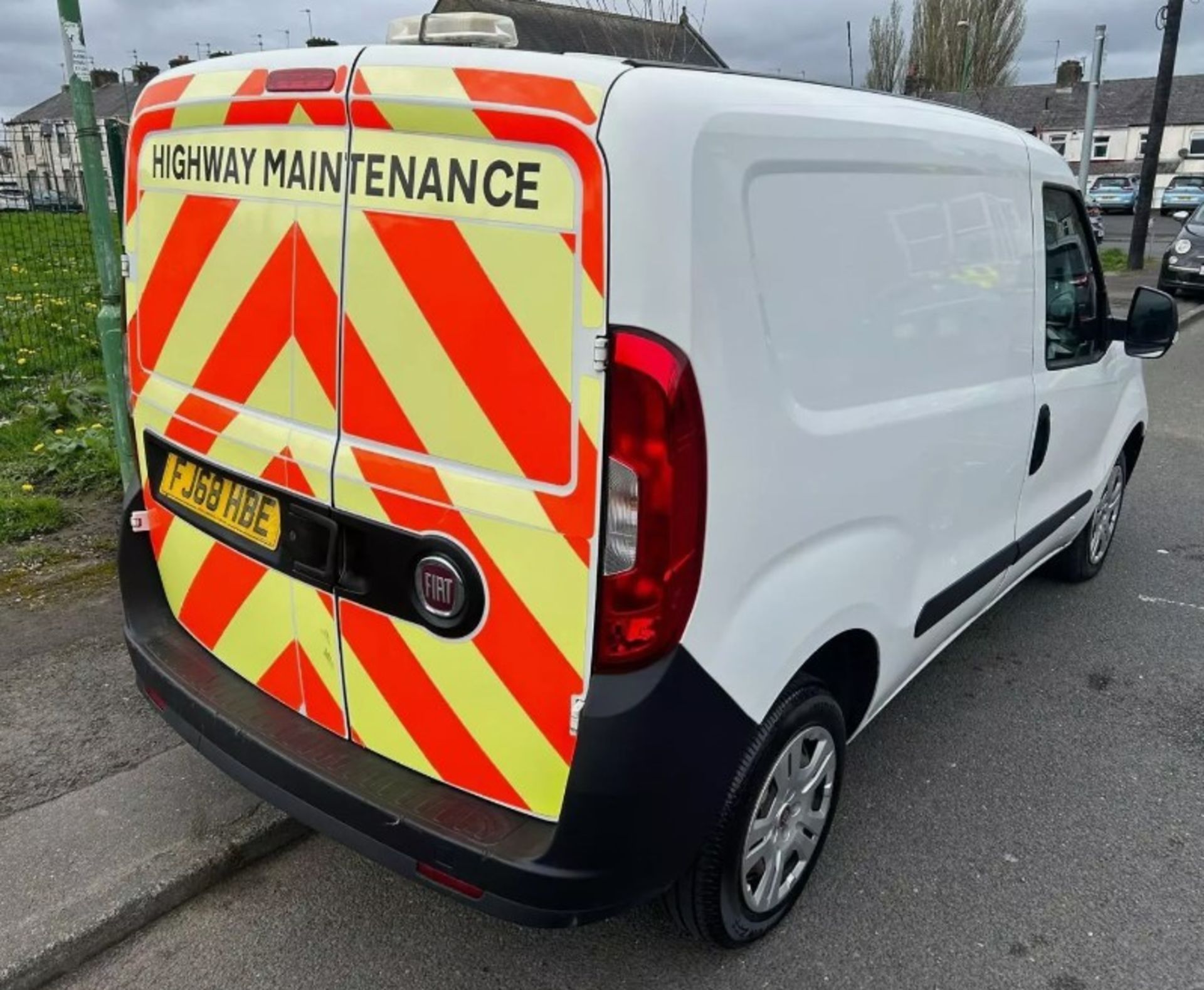 2018-68REG FIAT DOBLO 16V MULTIJET L1H1 SWB - Image 6 of 13