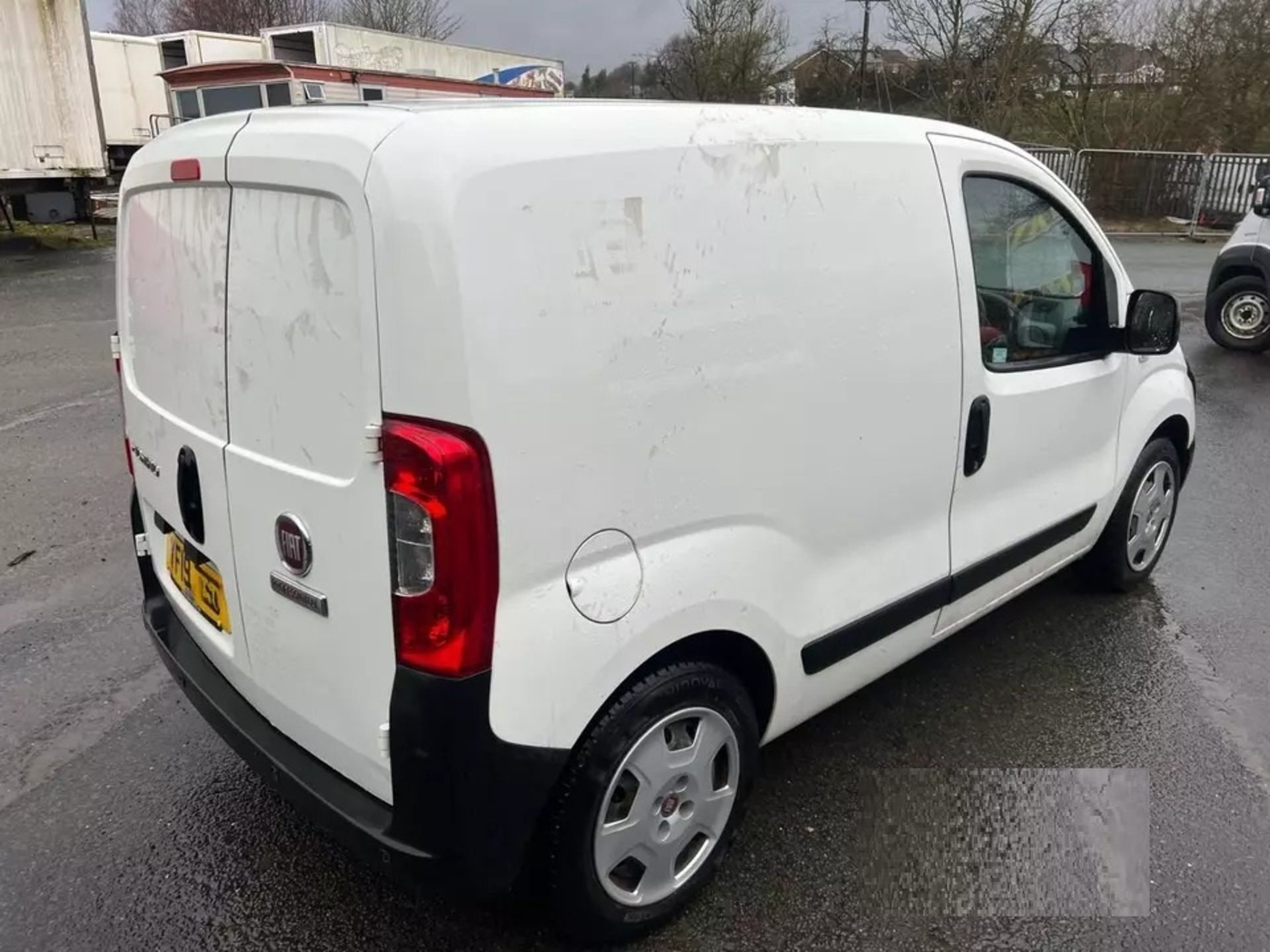 FIAT FIORINO SX 1.3 HDI VAN 2019 - LOADED WITH FEATURES, SOLD FOR SPARES OR REPAIRS - Image 3 of 12