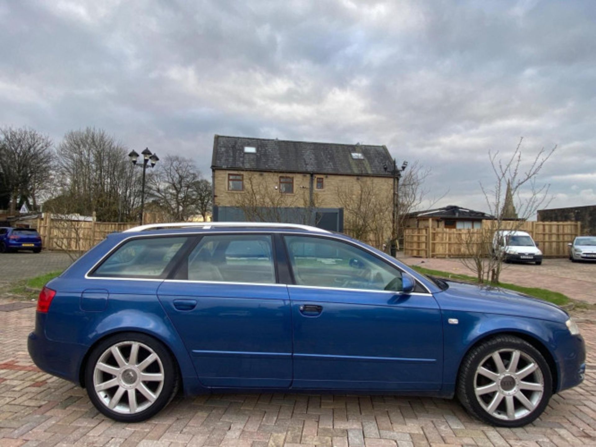 AUDI A4 AVANT 1.9 TDI SE 5DR ESTATE - RARE AND RELIABLE LUXURY WAGON >>--NO VAT ON HAMMER--<< - Bild 61 aus 63