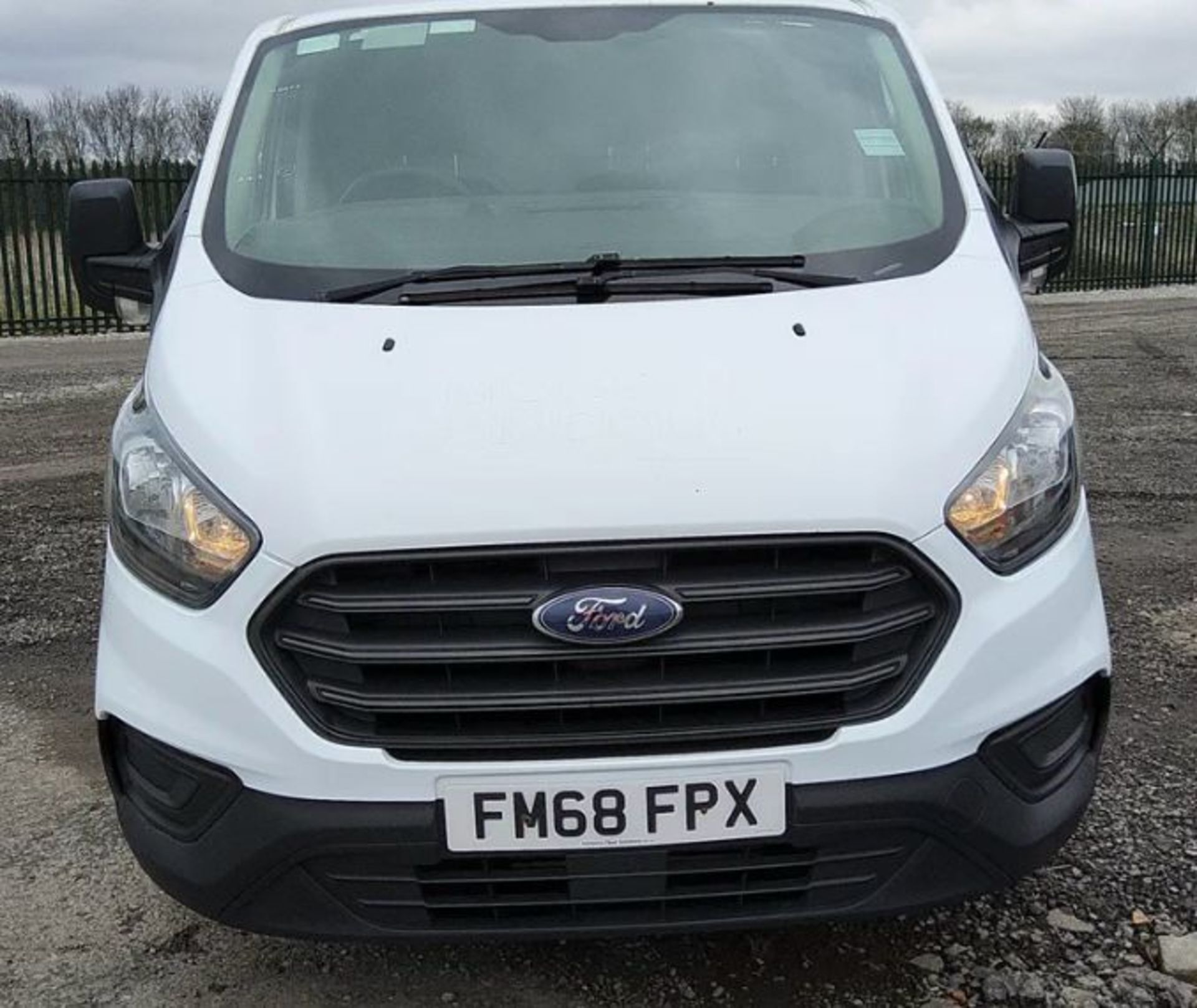 2019 FORD TRANSIT VAN T300 – YOUR RELIABLE WORK PARTNER! - Image 5 of 7