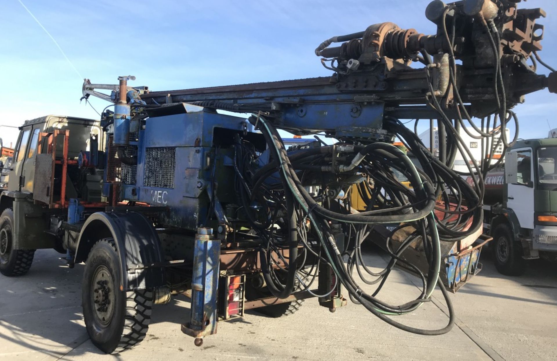 DAF 45,4×4 TRUCK MOUNTED SOIL MEC 305 WATER WELL D - Image 7 of 9