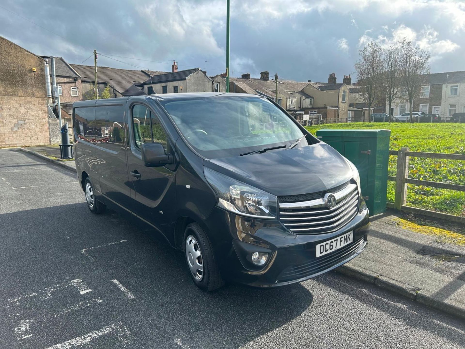 2018 VAUXHALL VIVARO SPORTIVE -128K MILES- HPI CLEAR - READY FOR ADVENTURE!