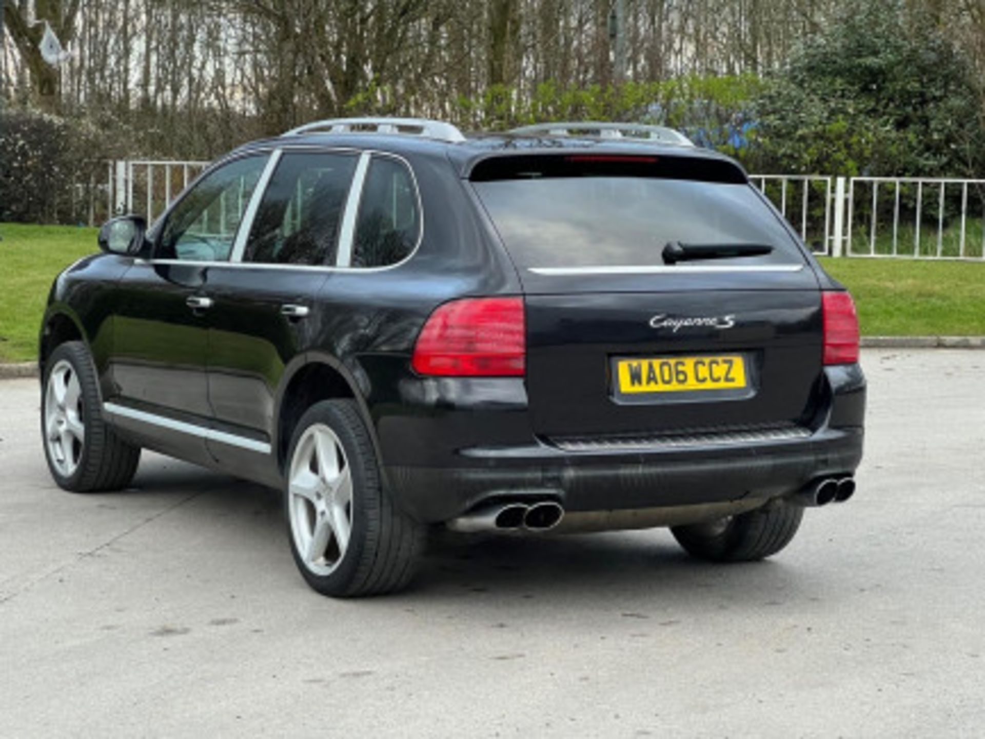 RARE 2006 PORSCHE CAYENNE 4.5 TURBO S AWD >>--NO VAT ON HAMMER--<< - Image 64 of 127