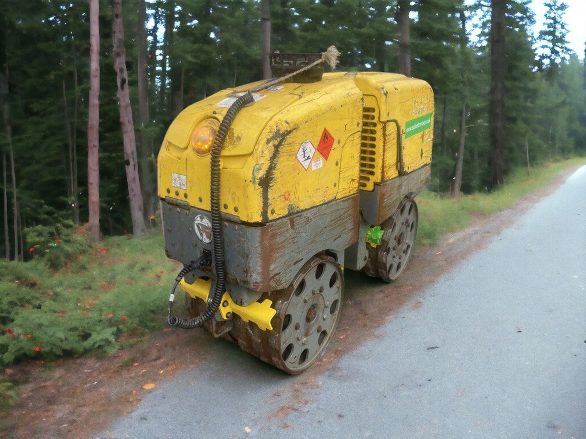 2015 WACKER NEUSON RT TRENCH ROLLER - Image 2 of 7