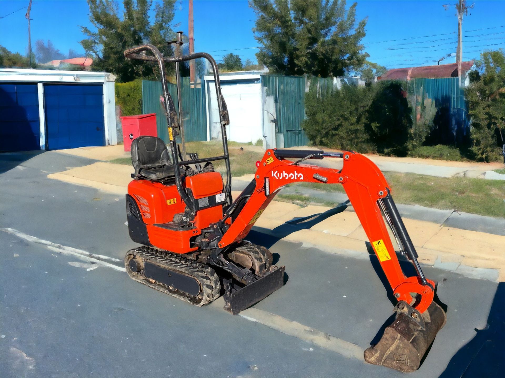 2017 KUBOTA K008-3 MICRO EXCAVATOR - LOW HOURS, HIGH PERFORMANCE - Image 4 of 10