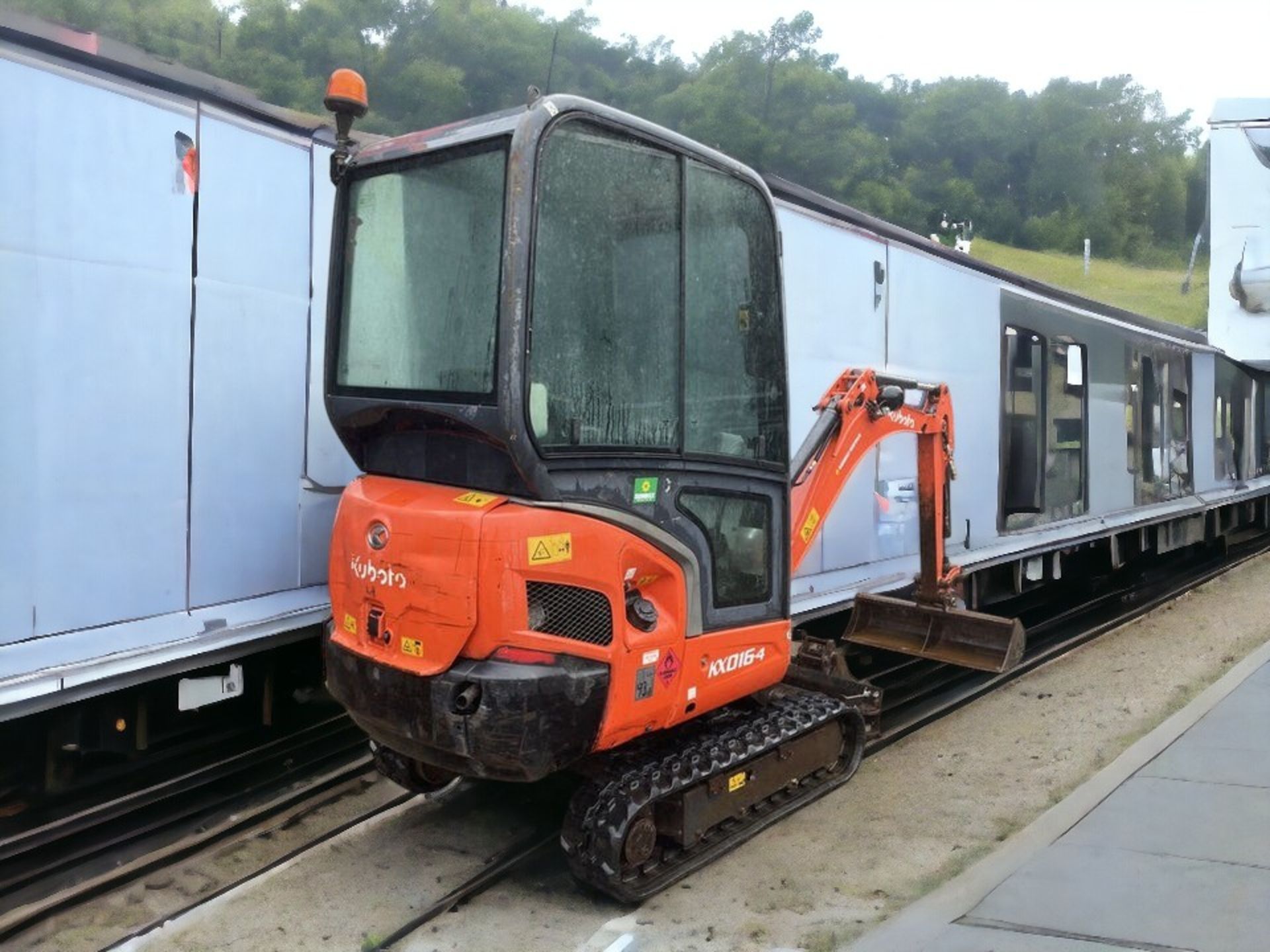 2014 KUBOTA KX016-4 MINI EXCAVATOR - Image 3 of 11