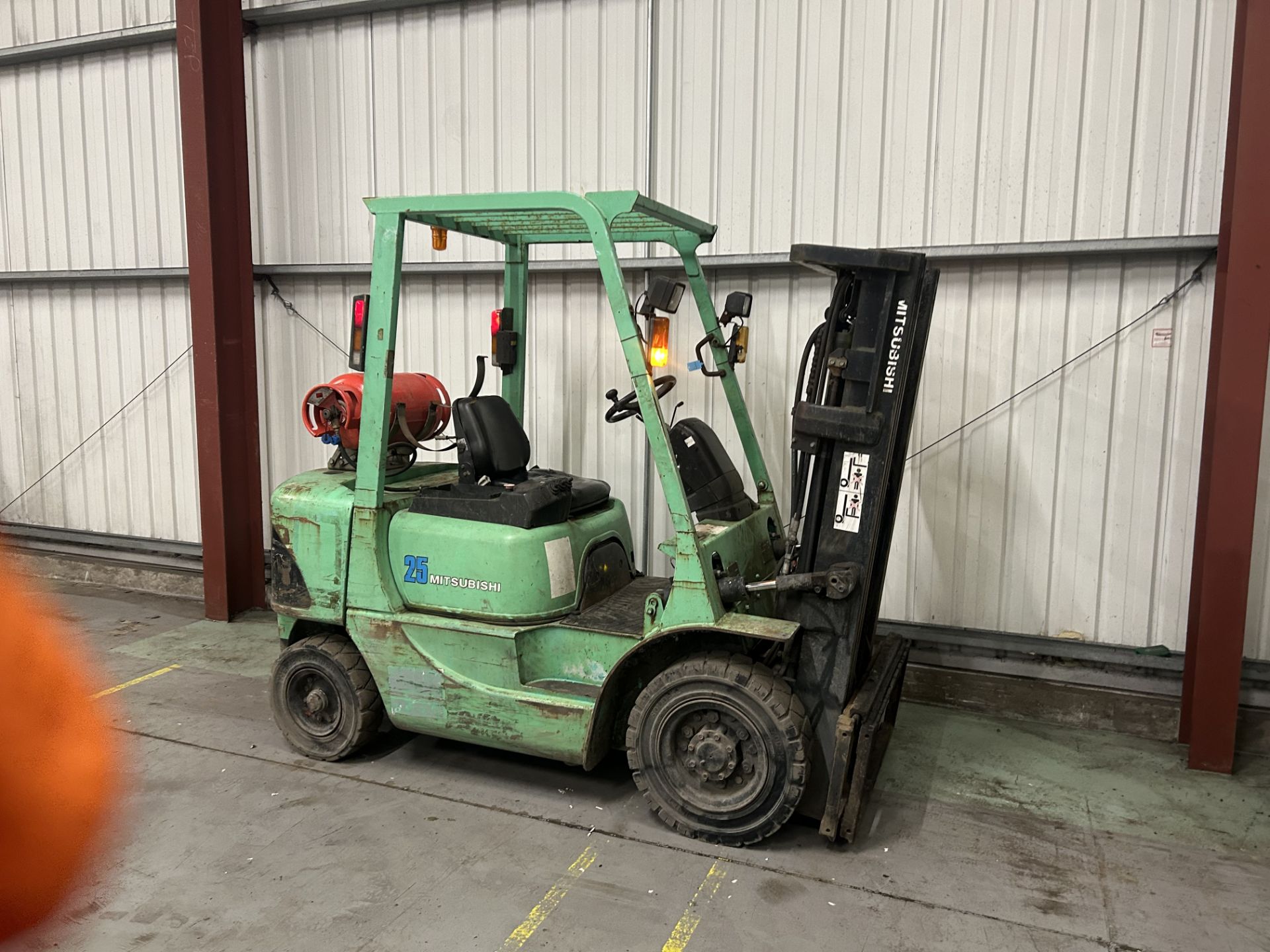 LPG FORKLIFTS MITSUBISHI FG25K - Image 4 of 6