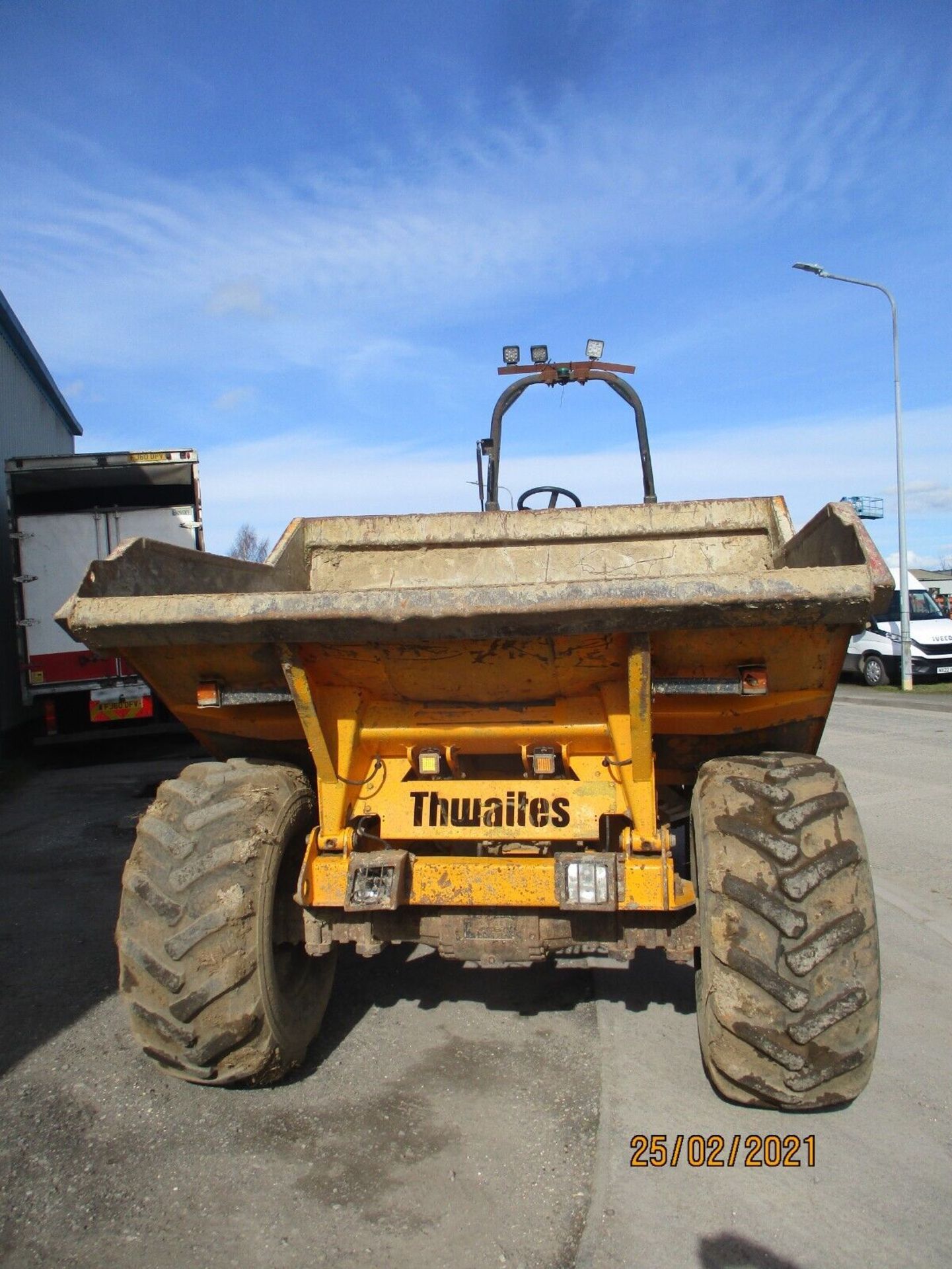 YEAR 2009 THWAITES 9 TON DUMPER - Image 12 of 13